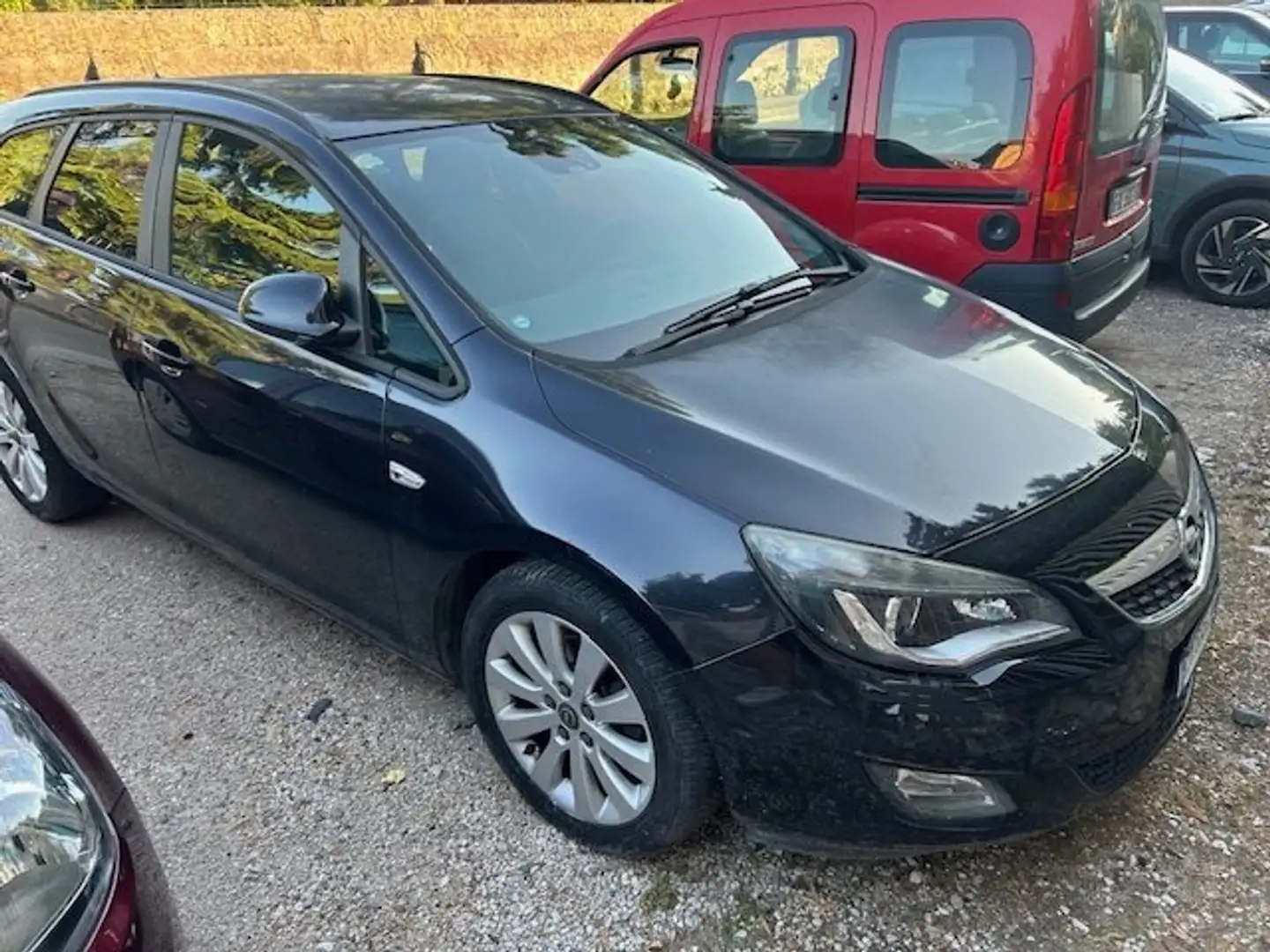 Opel Astra Astra IV 2010 Sports Tourer 1.7 cdti Cosmo 110cv Nero - 2
