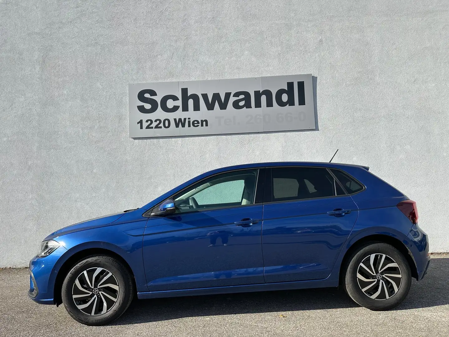 Volkswagen Polo Friends TSI Blau - 1