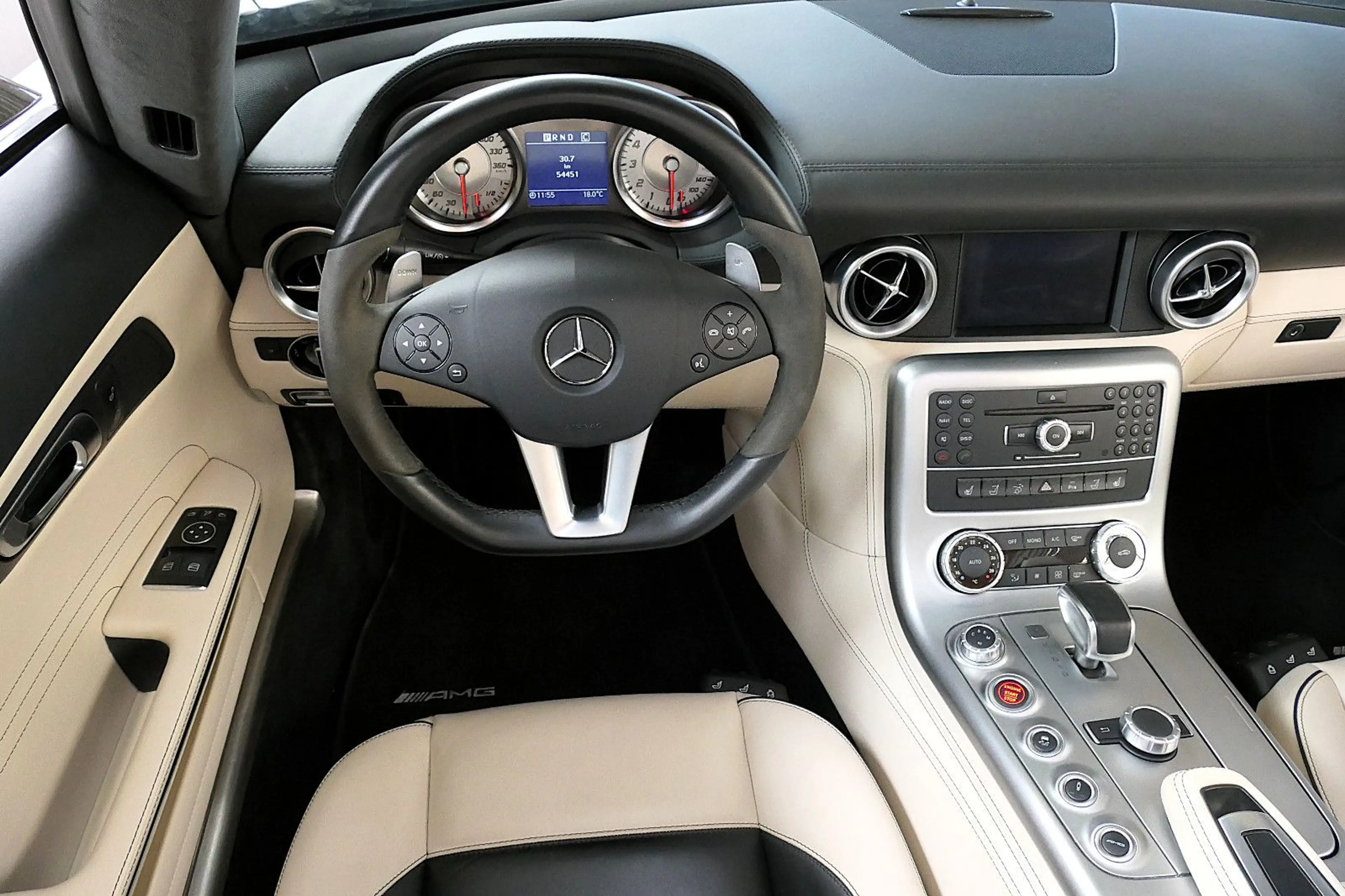 Mercedes-Benz SLS Roadster*Airscarf*Kamera*DEUTSCHES FZG* — photo 15