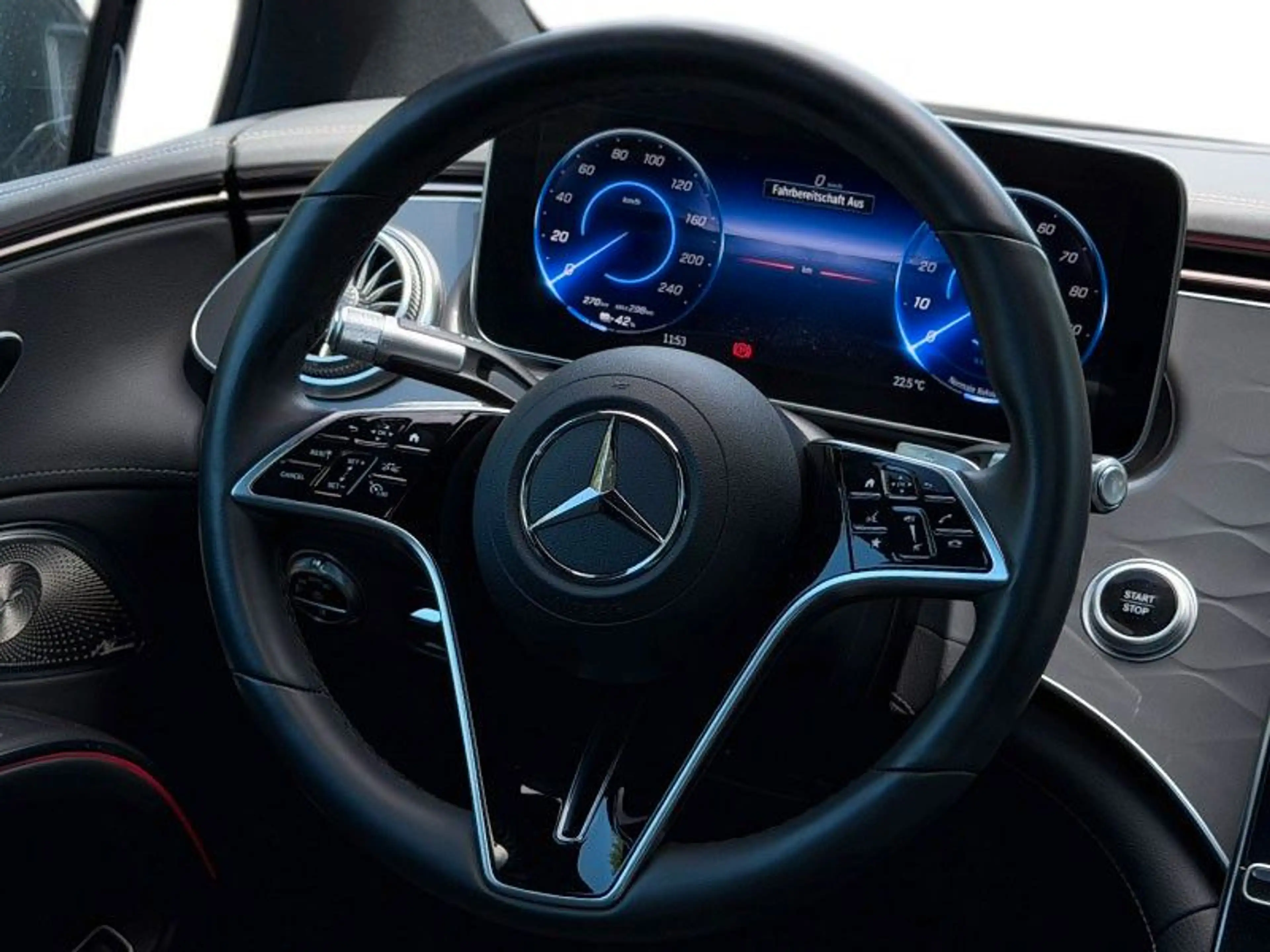 Mercedes-Benz EQS EQS 450+ — photo 13