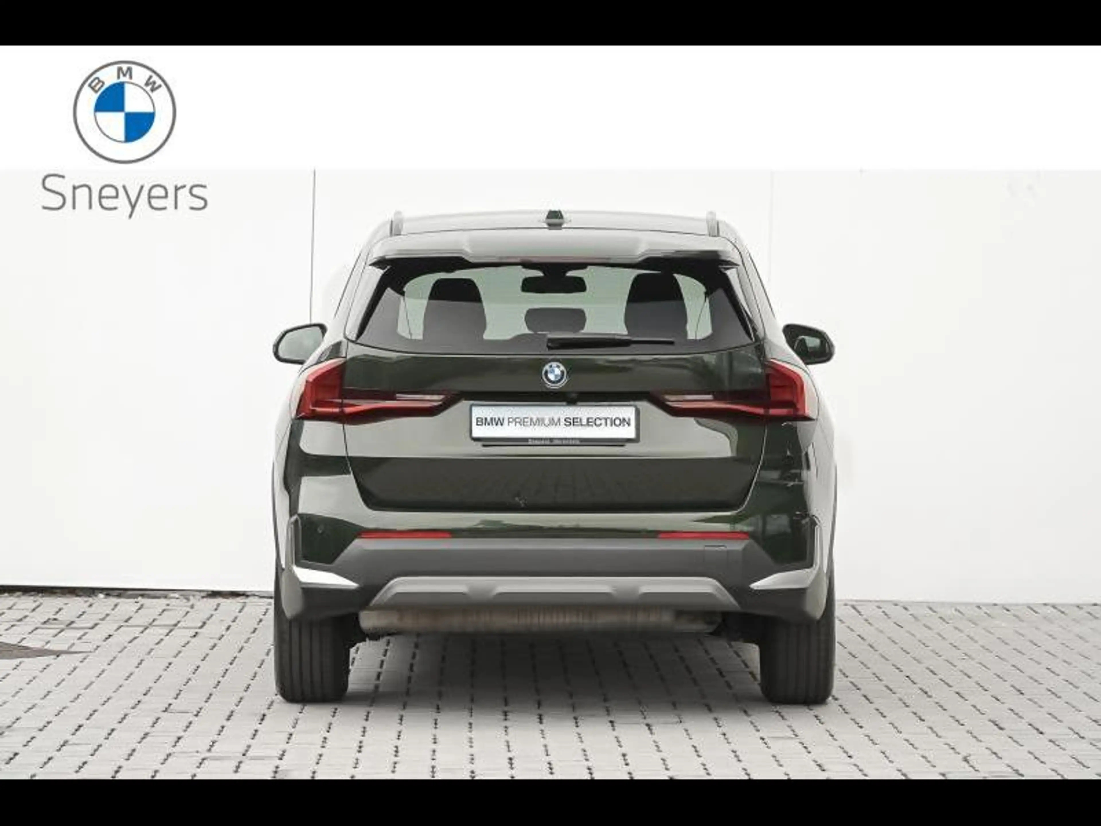 BMW X1 25e — photo 4