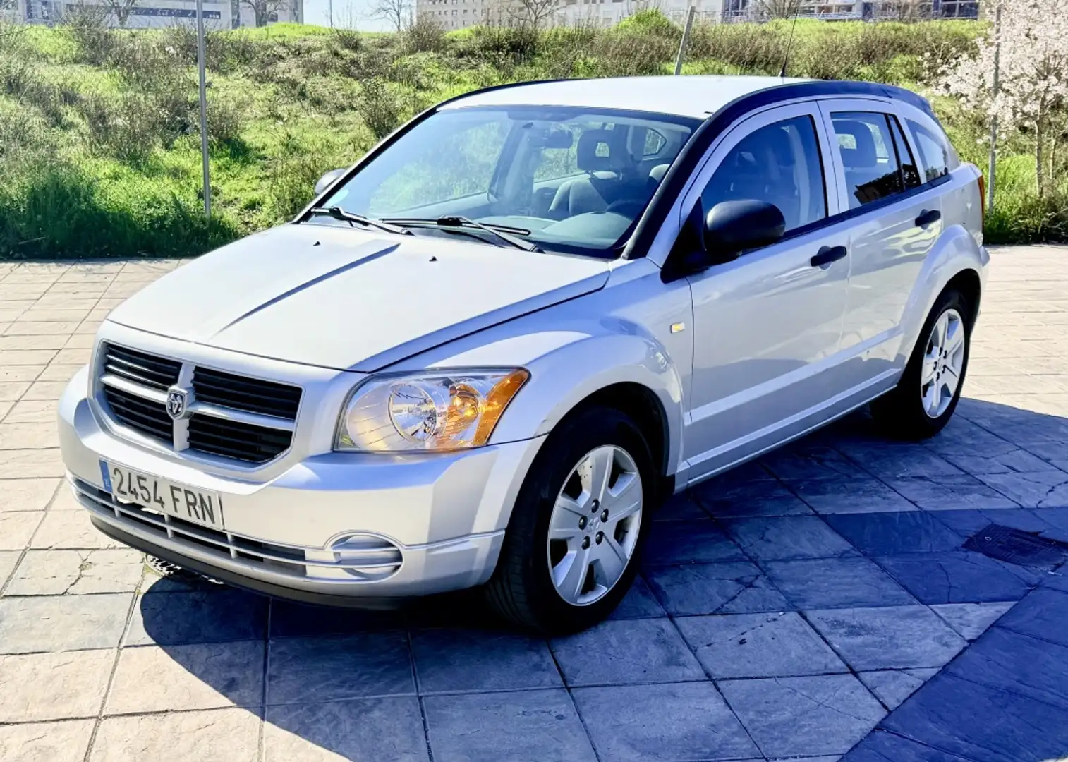 Dodge Caliber 2.0 SXT Limited CVT Plateado - 2
