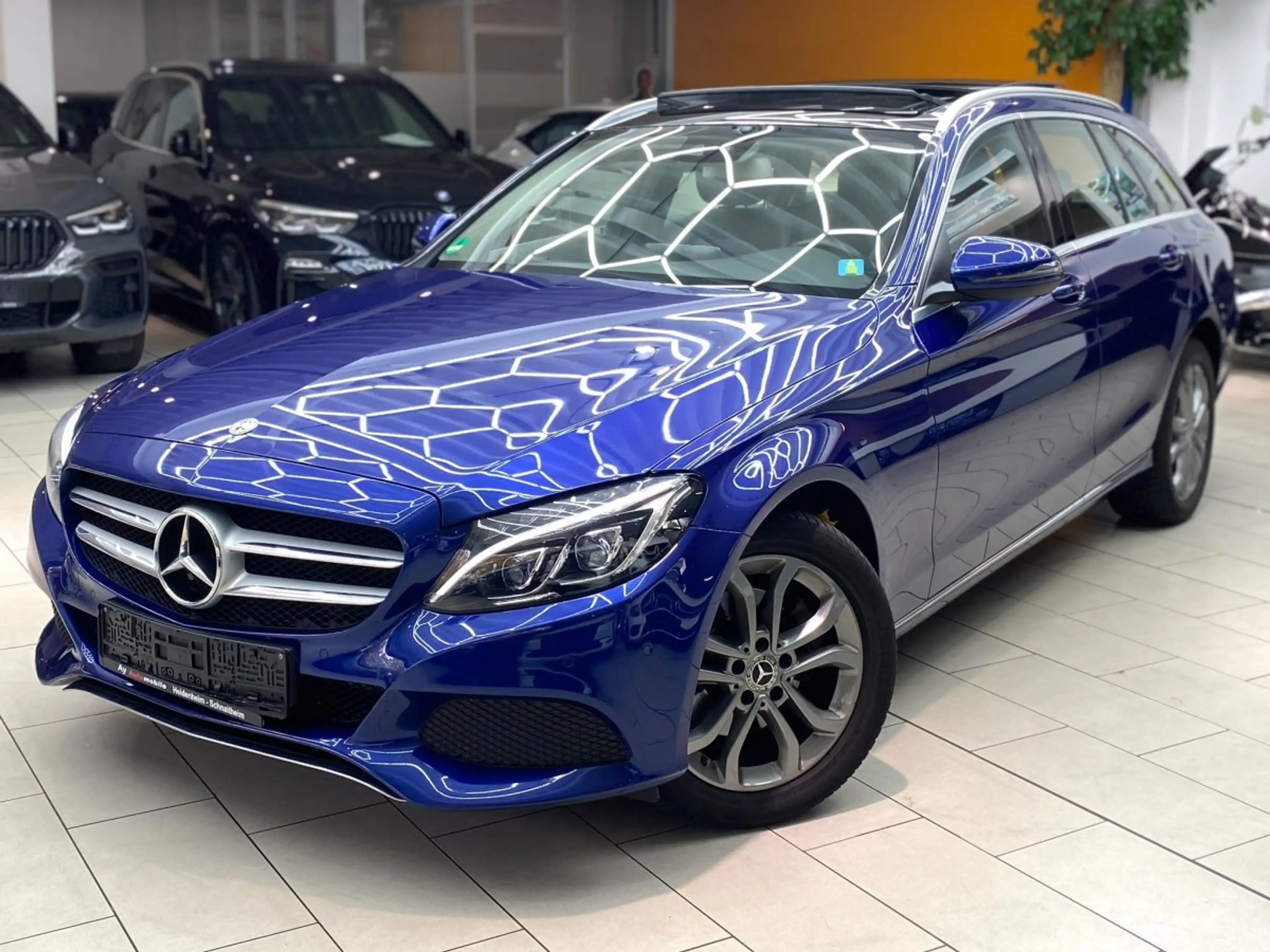 Mercedes-Benz C 220 d T Avantgarde 4Matic Pano RüFaKa Navi AHK Teilled — photo 3