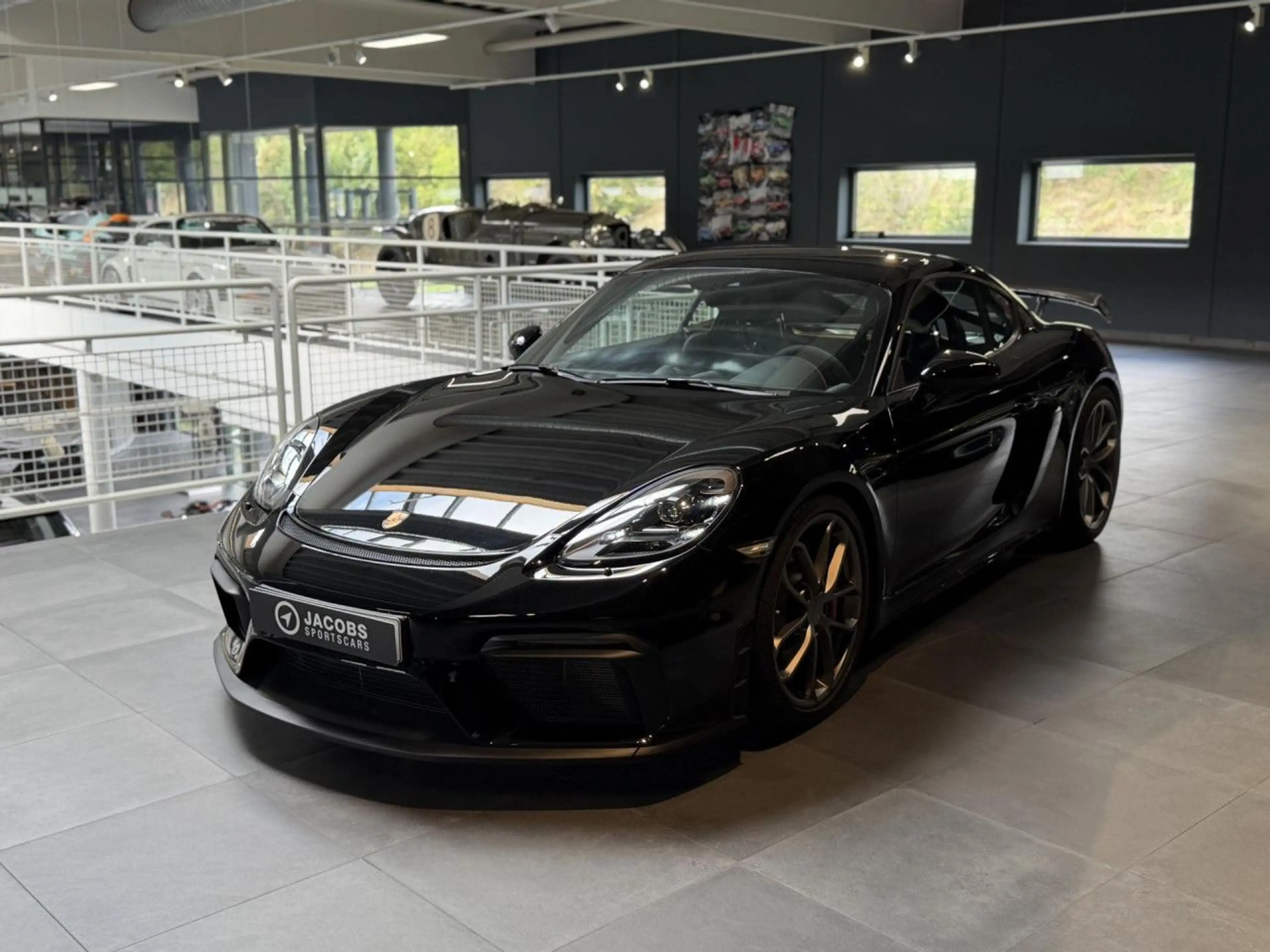 Porsche Cayman 718 Cayman GT4 Clubsport Vollschalsit. Carbon