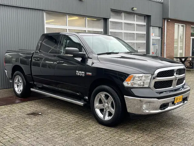 Dodge RAM 1500 5.7 V8 4x4 Crew Cab 5'7 Lpg en benzine Airco