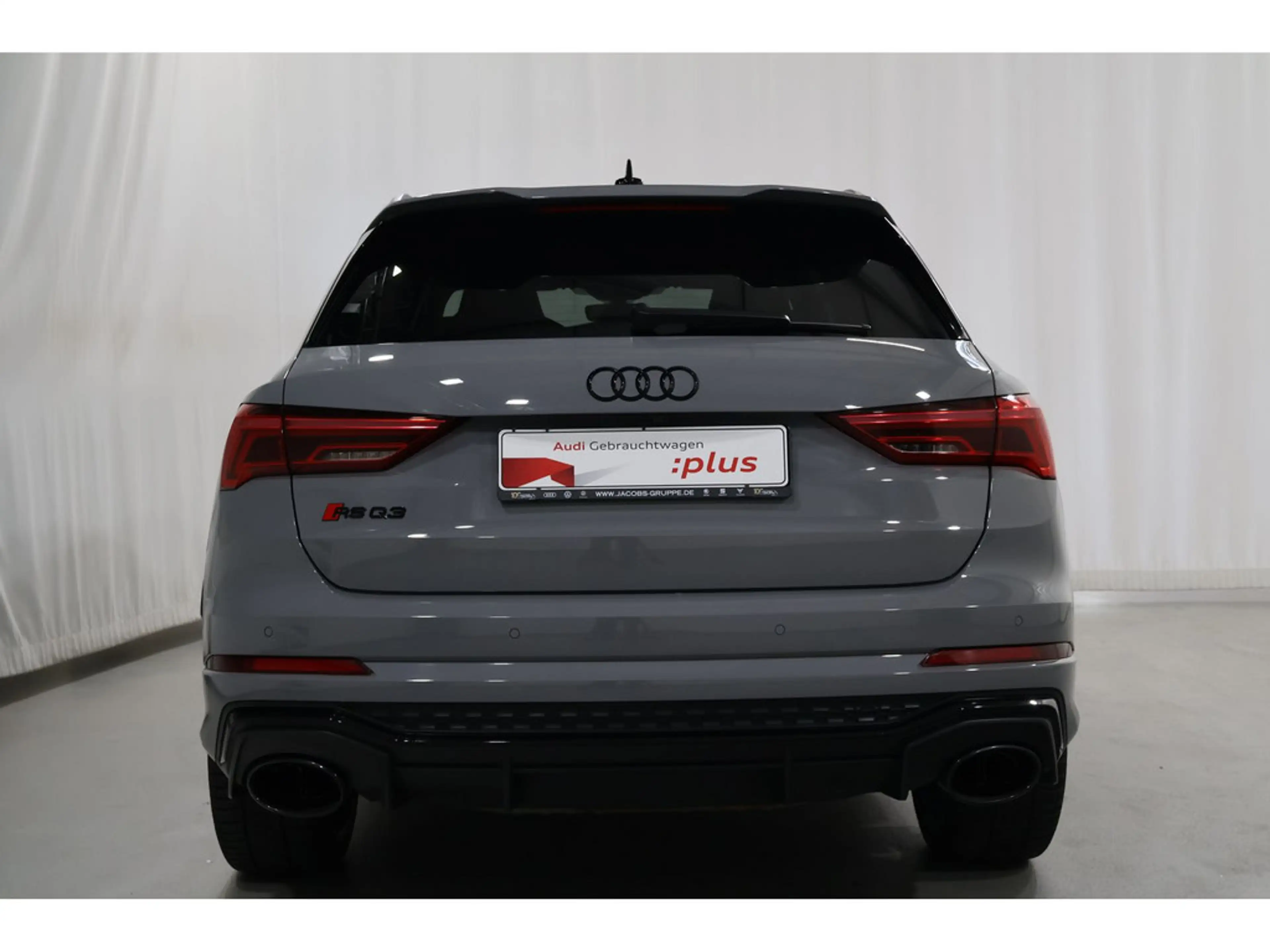 Audi RS Q3 2.5 TFSI quattro Pano*LED*AreaView * — photo 4