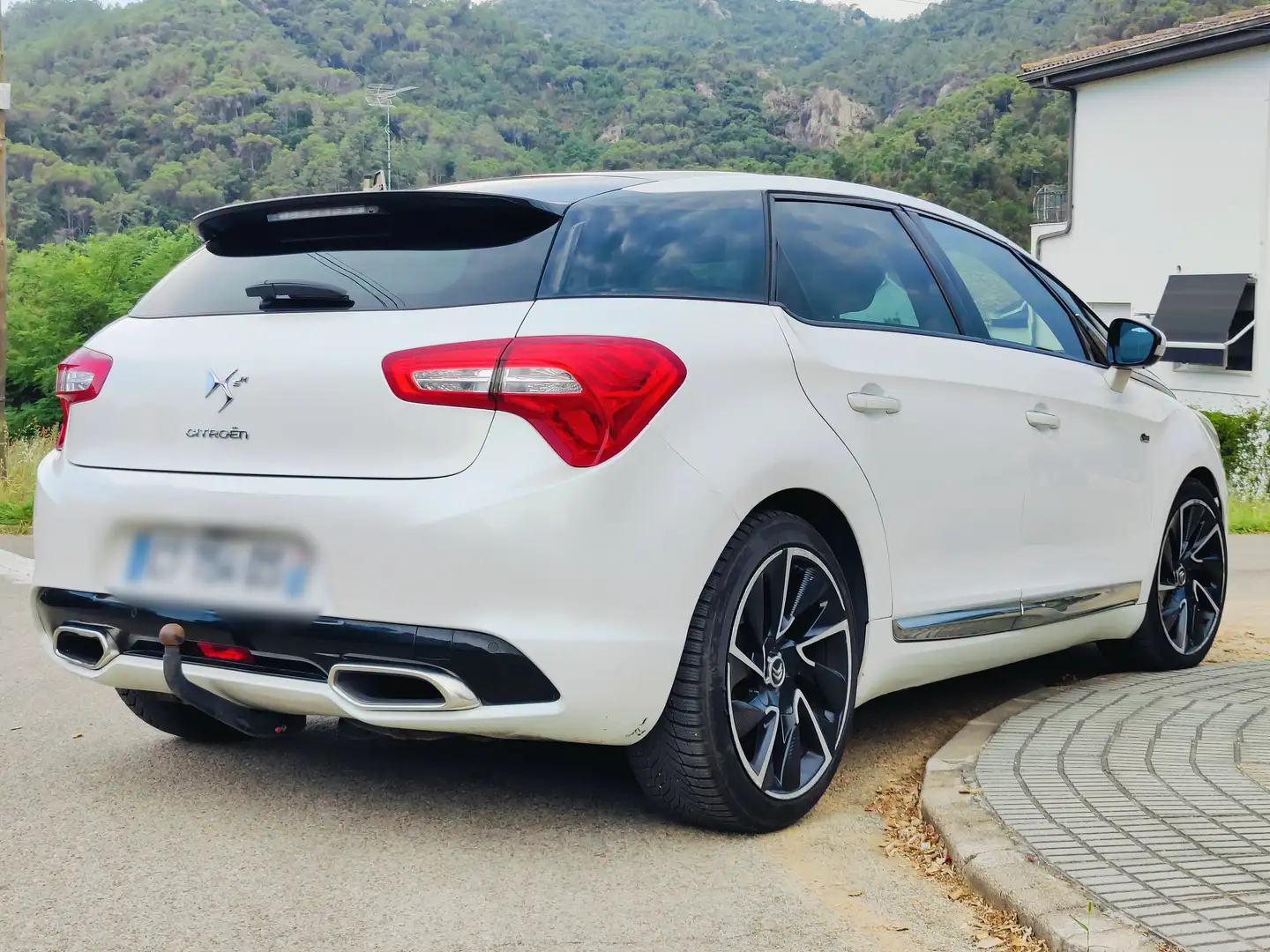 Citroen DS5 DS5 Hybrid4 Airdream Sport CMP Sport Blanc - 2