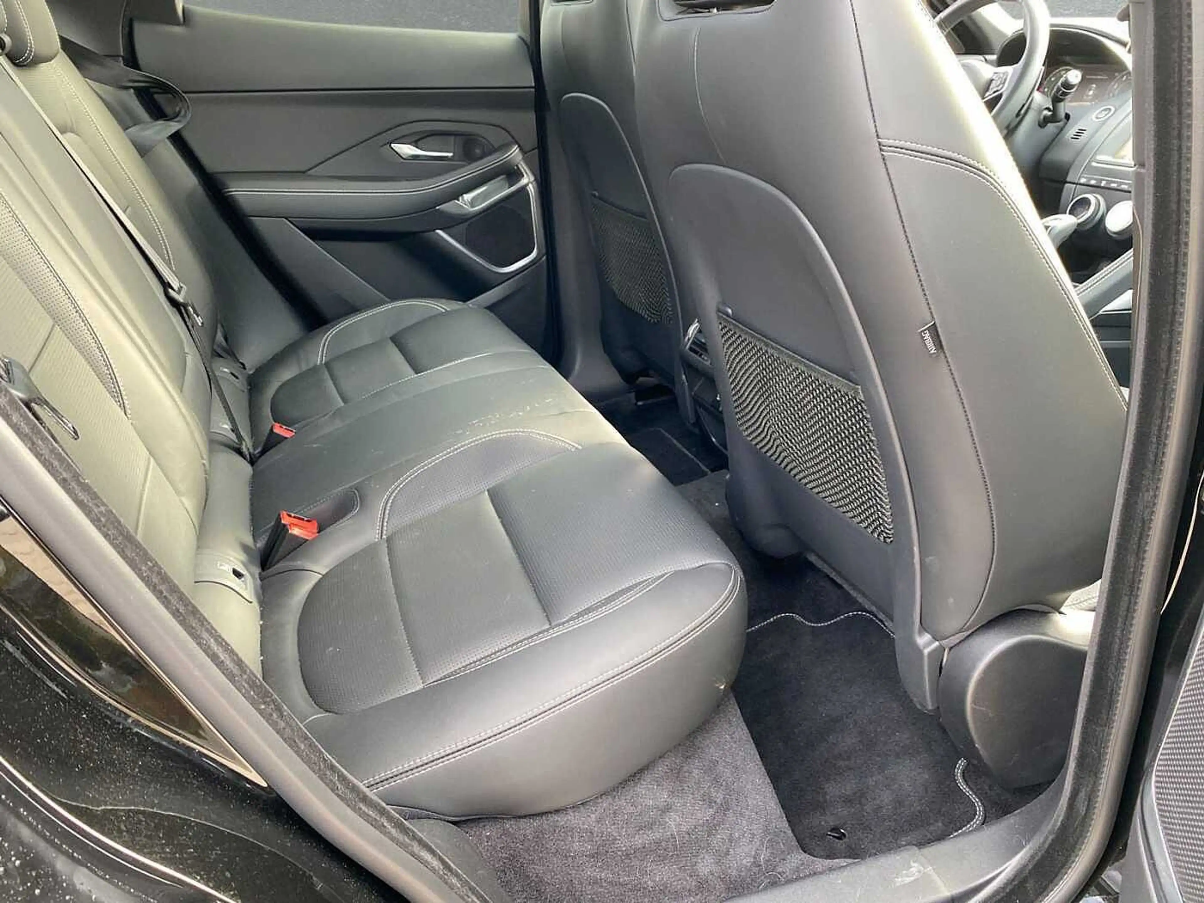 Jaguar E-Pace P250 AWD Aut. HSE — photo 5