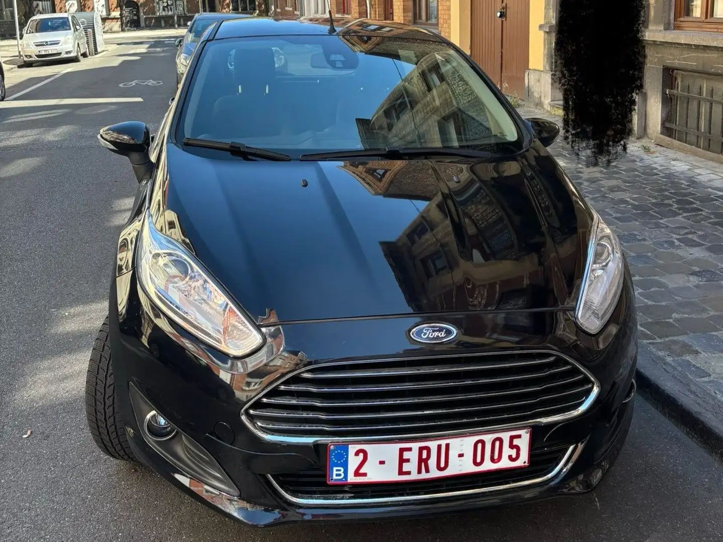 Ford Fiesta Fiesta 1.0 EcoBoost Titanium S/S Noir - 1