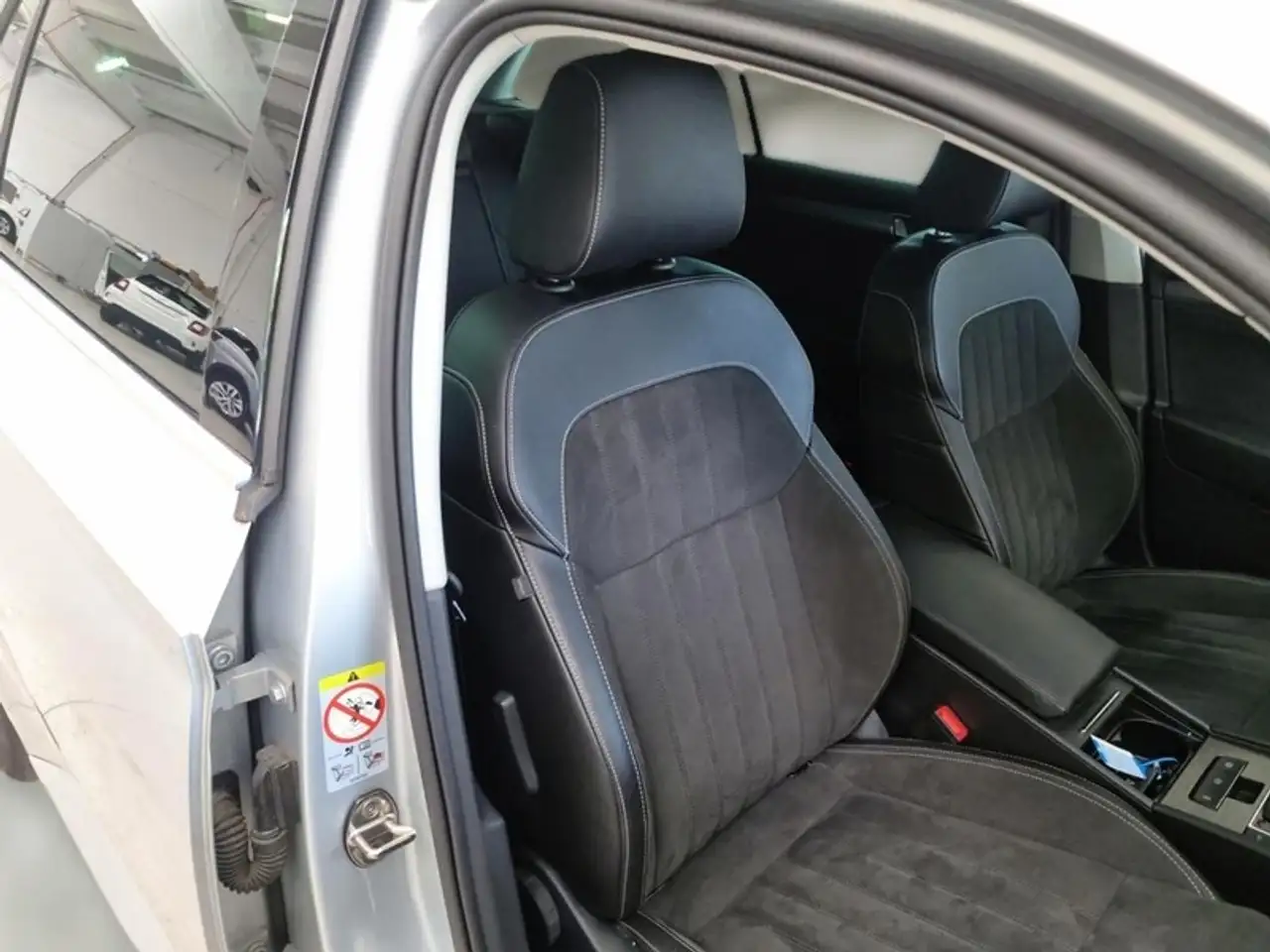 Skoda Superb 1.4 TSI PLUG-IN HYBRYD STYLE DSG STATION WAGON, миниатюра 10