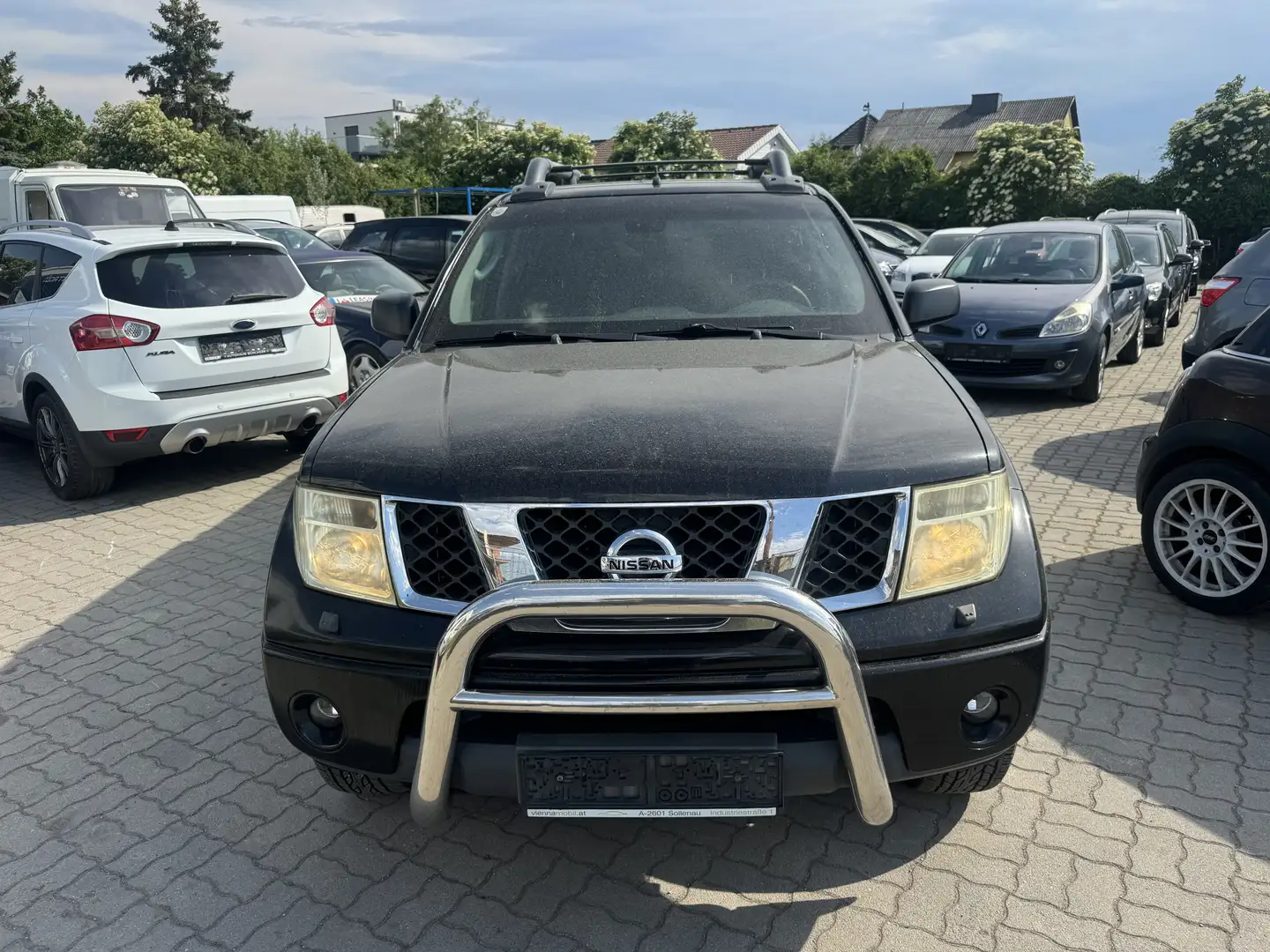Nissan Navara Double Cab SE 2,5 4x4 Aut. DPF - 1