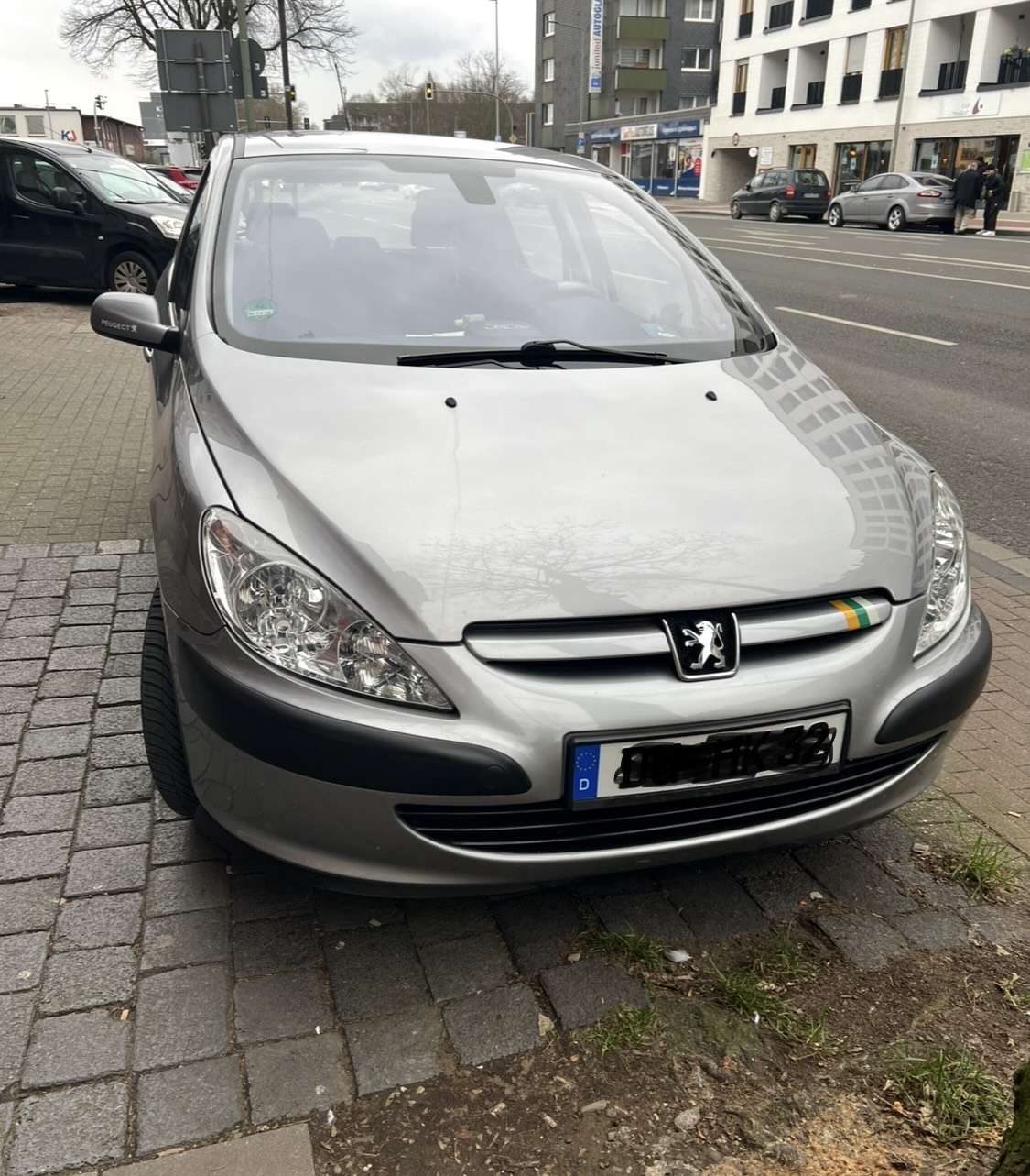 Second hand Peugeot 307 1.6