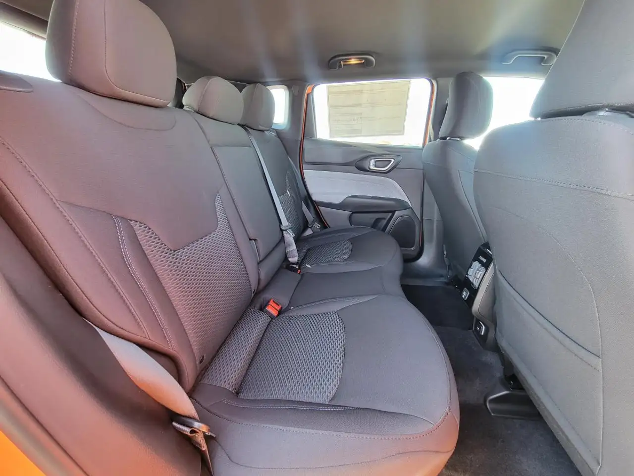 Jeep Compass снимка Jeep Compass