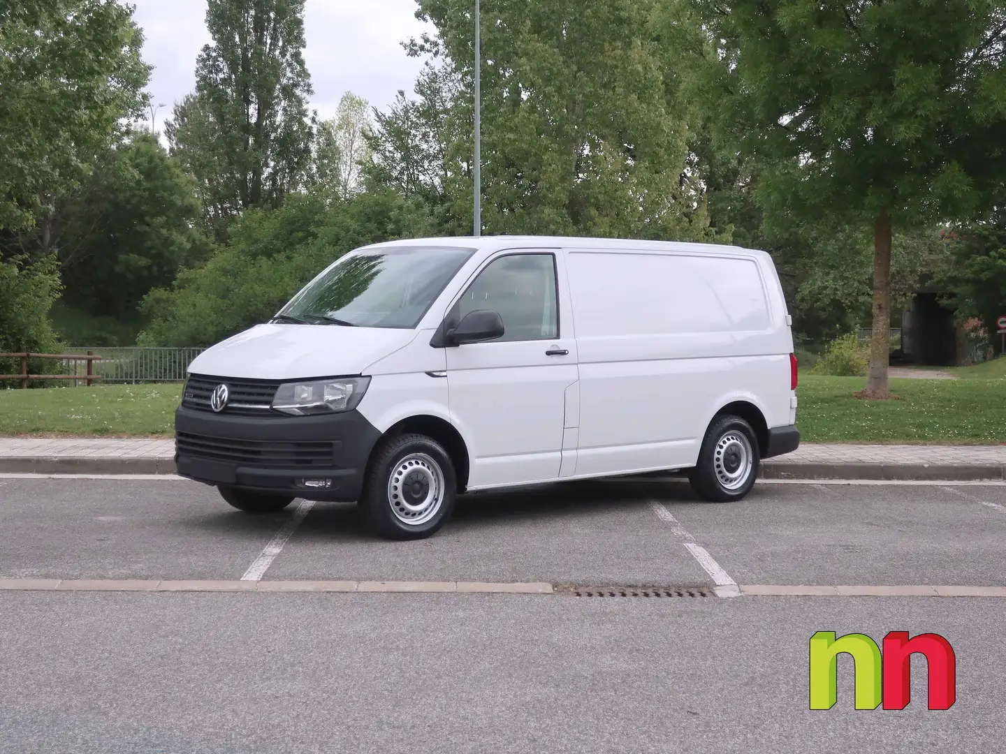Volkswagen Transporter Furgón 2.0TDI BMT 4M 110kW Blanco - 2