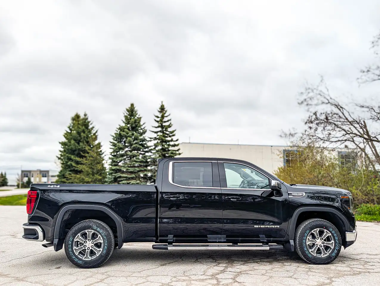 GMC Sierra 1500 снимка GMC Sierra 1500