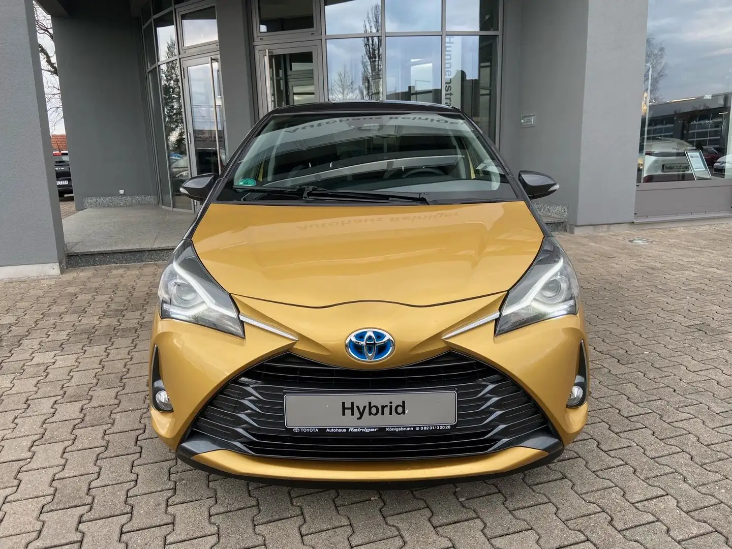 Toyota Yaris Hybrid Y20 Style NR.275/300*Kamera,SHZ,Nav Gelb - 2