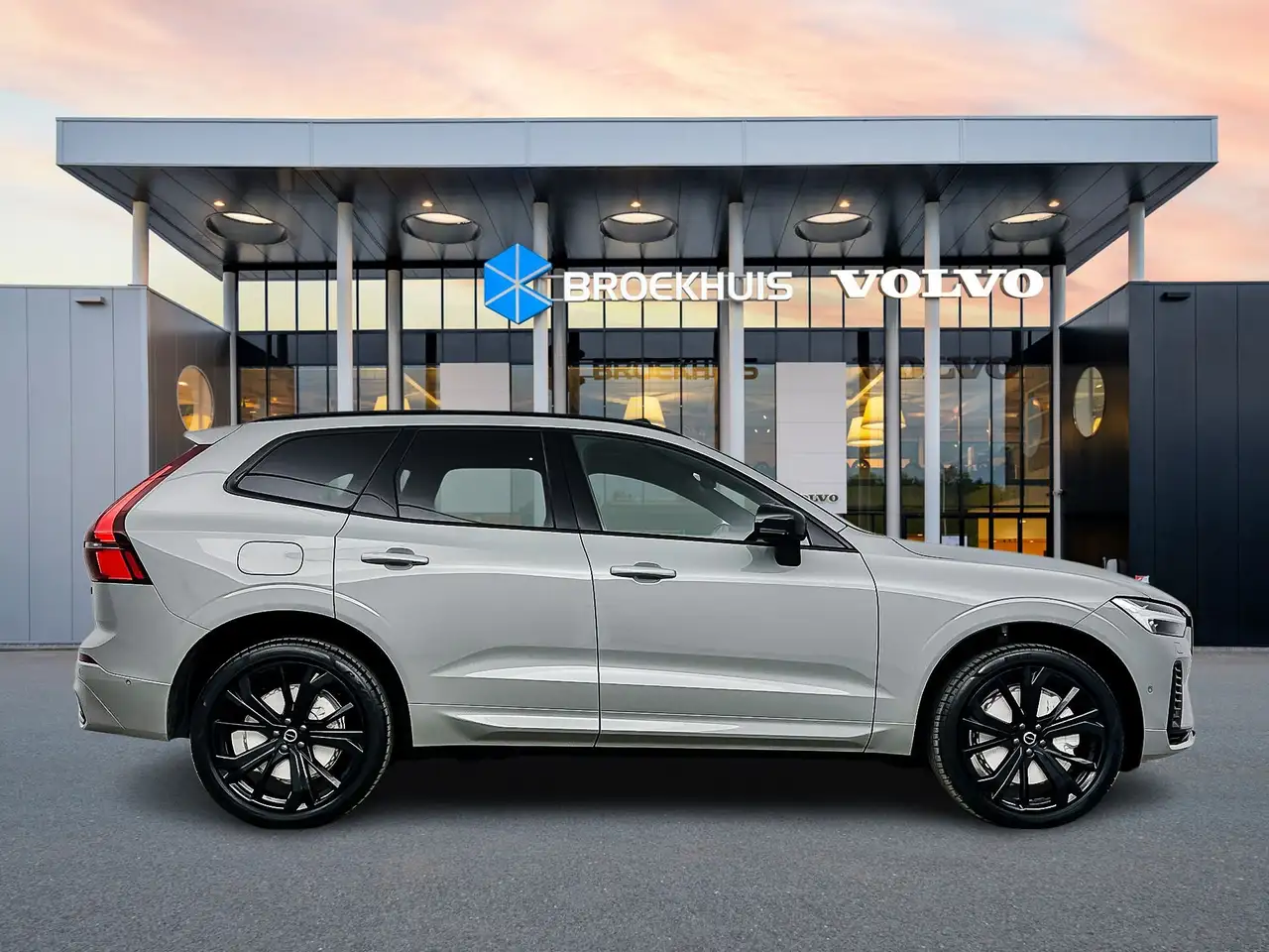 Volvo XC60 2026 — фото 7