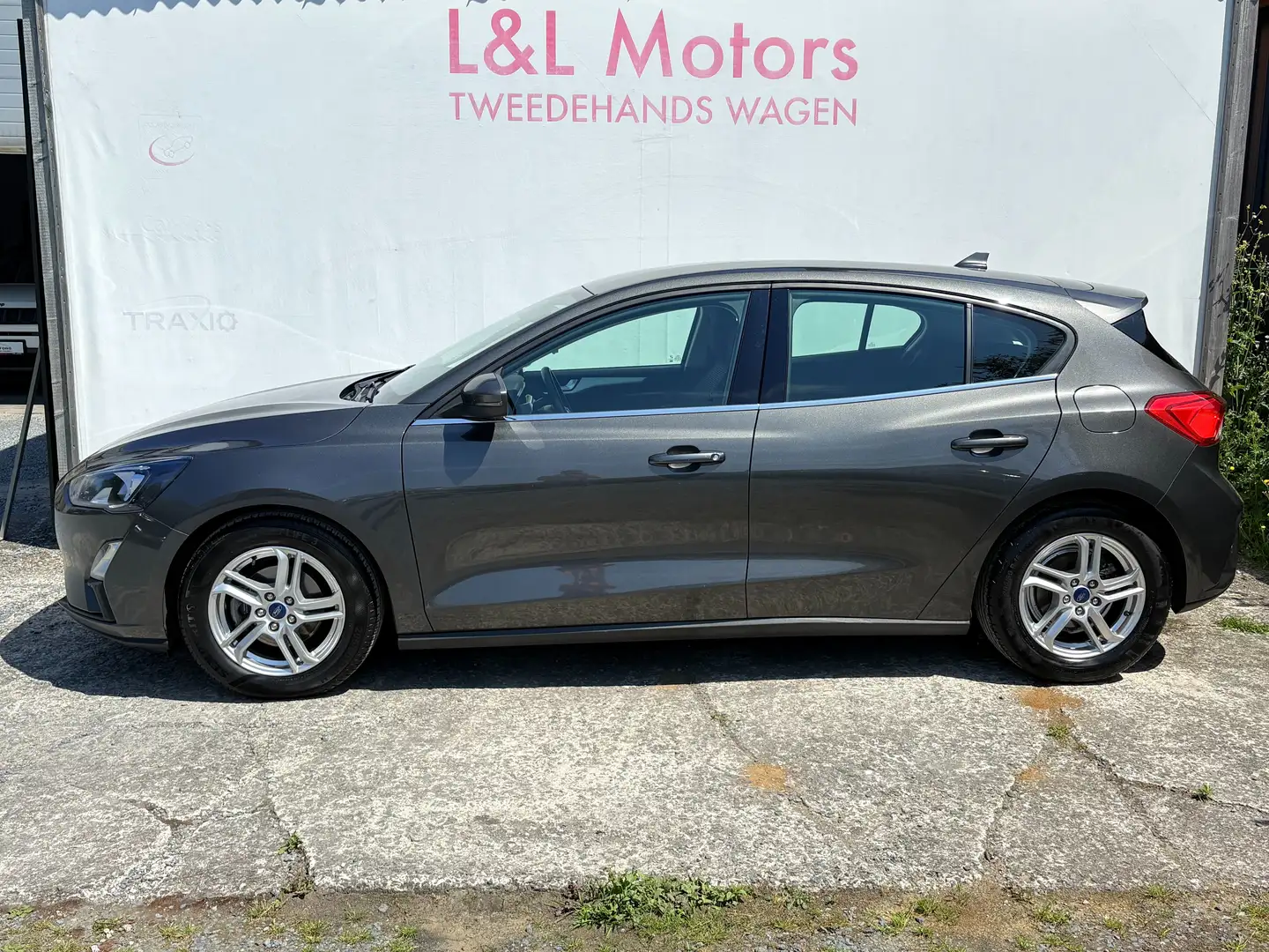 Ford Focus 1.0 EcoBoost Connected*Camera Cruise Pdc Alu* Grau - 2