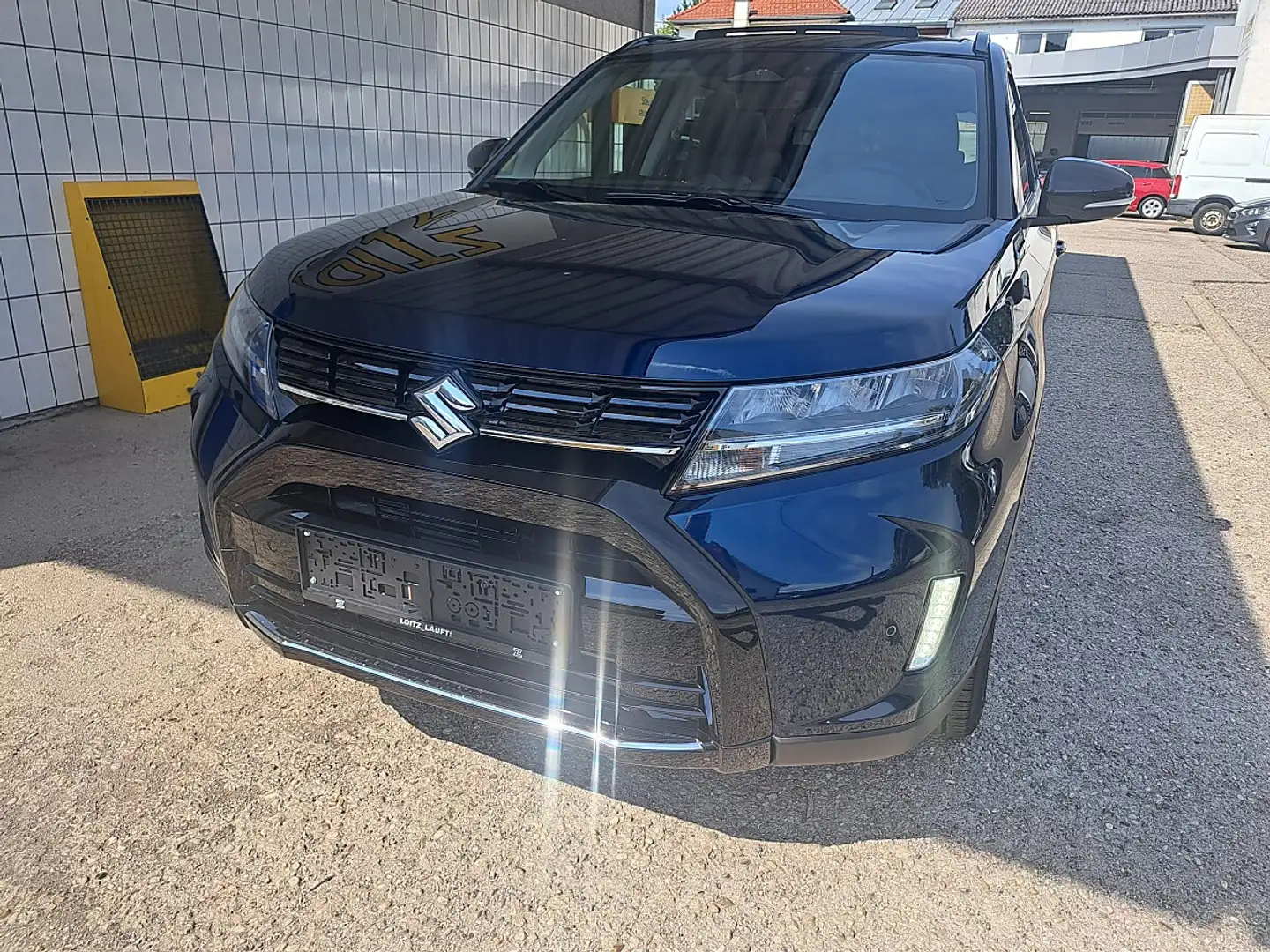 Suzuki Vitara 1,4 Hybrid ALLGRIP flash "Sondermodell" Blau - 2