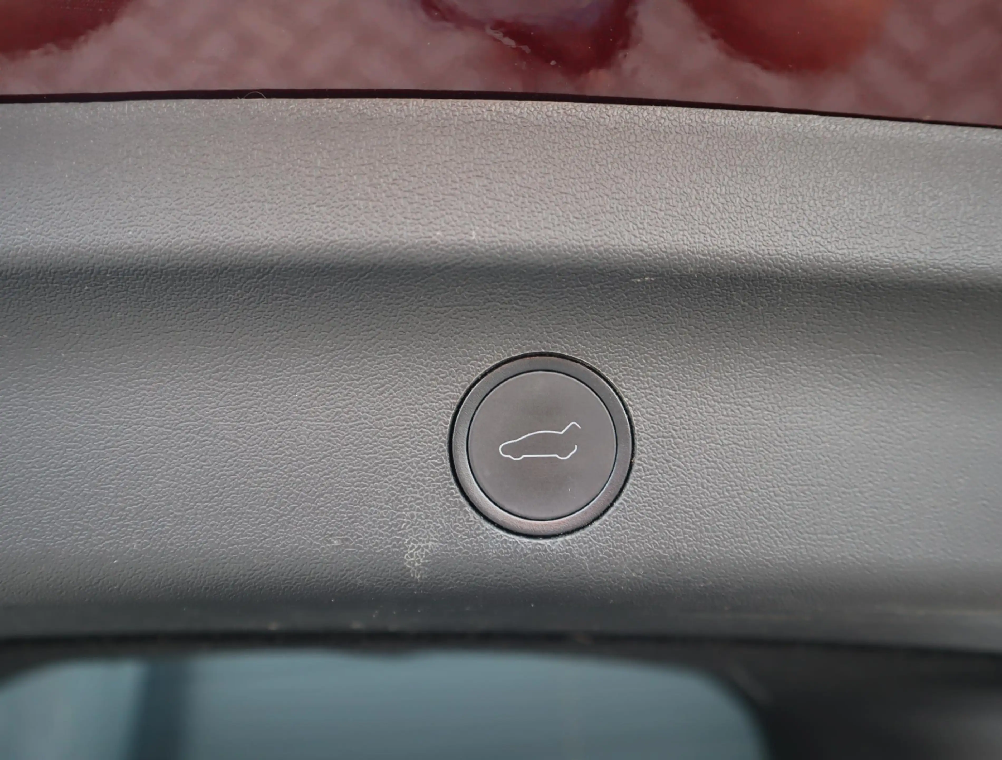 Tesla Model Y Long Range AWD 75 kWh | 95% SOH | Autopilot — photo 28