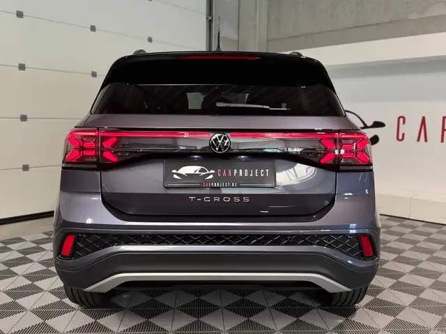 Volkswagen T-Cross view 15