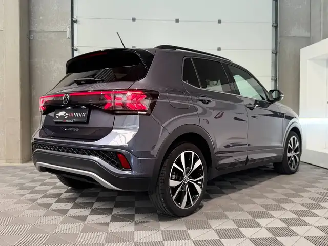 Volkswagen T-Cross view 10