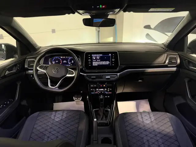 Volkswagen T-Cross view 22
