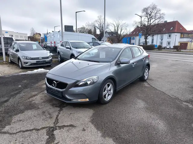 Volvo V40 Kinetic