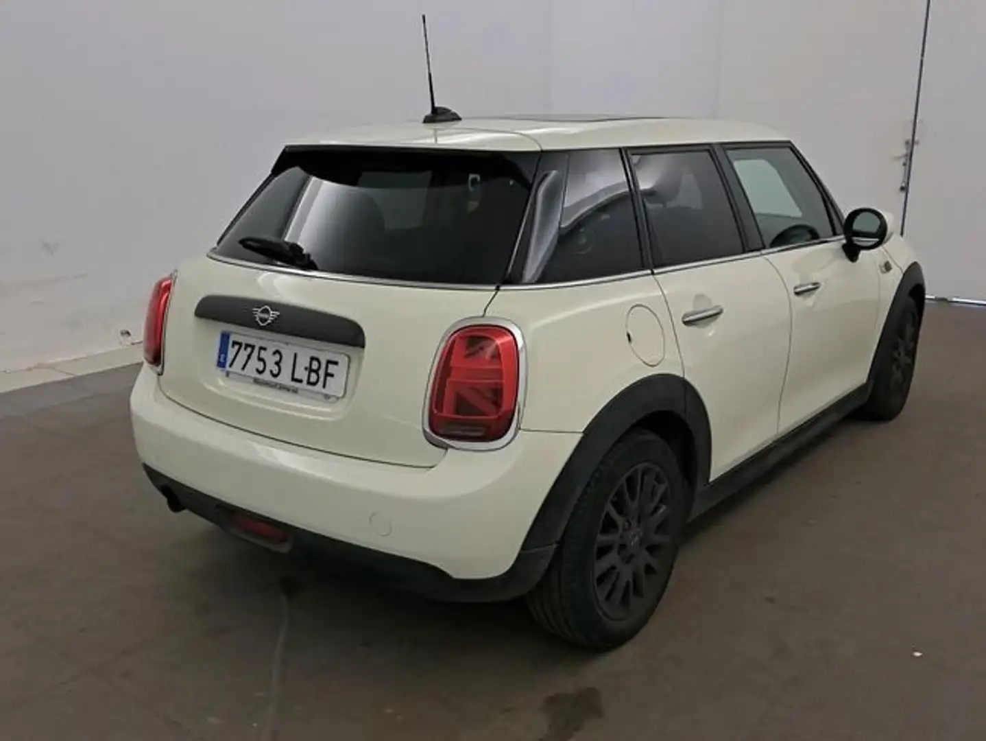 MINI One Clubman Beige - 2