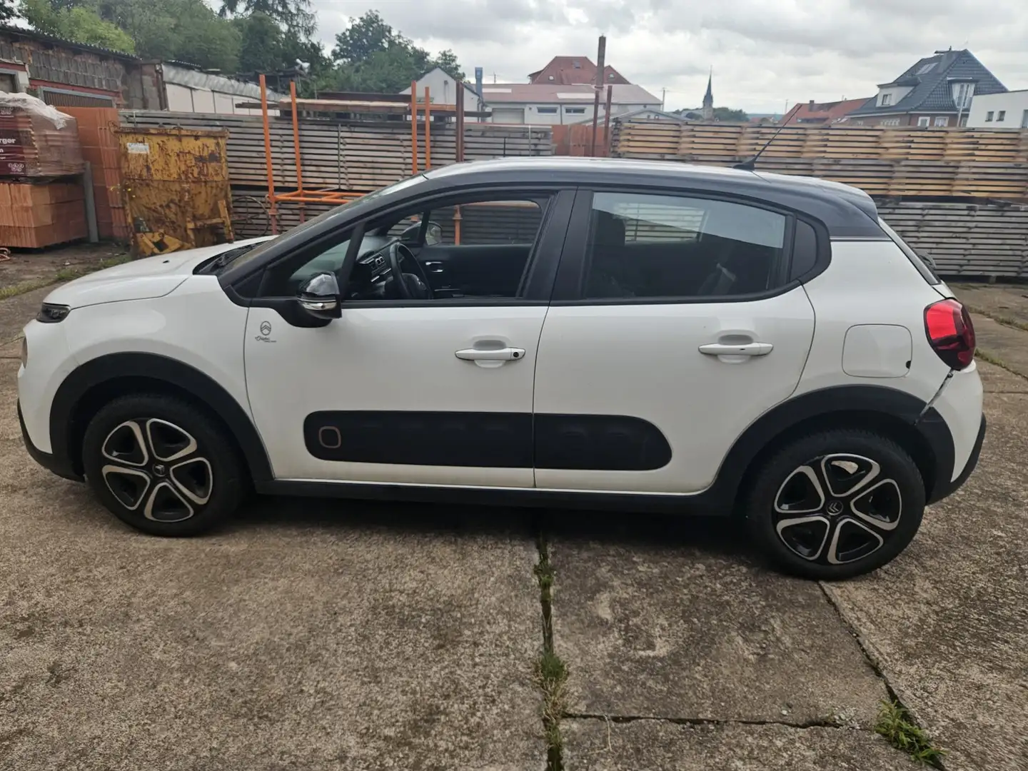 Citroen C3 Pure Tech 83 S Weiß - 2