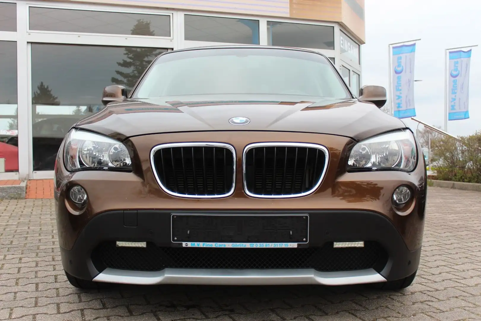 BMW X1 Baureihe X1 18 i sDrive*PDC*u.v.m. Brun - 2