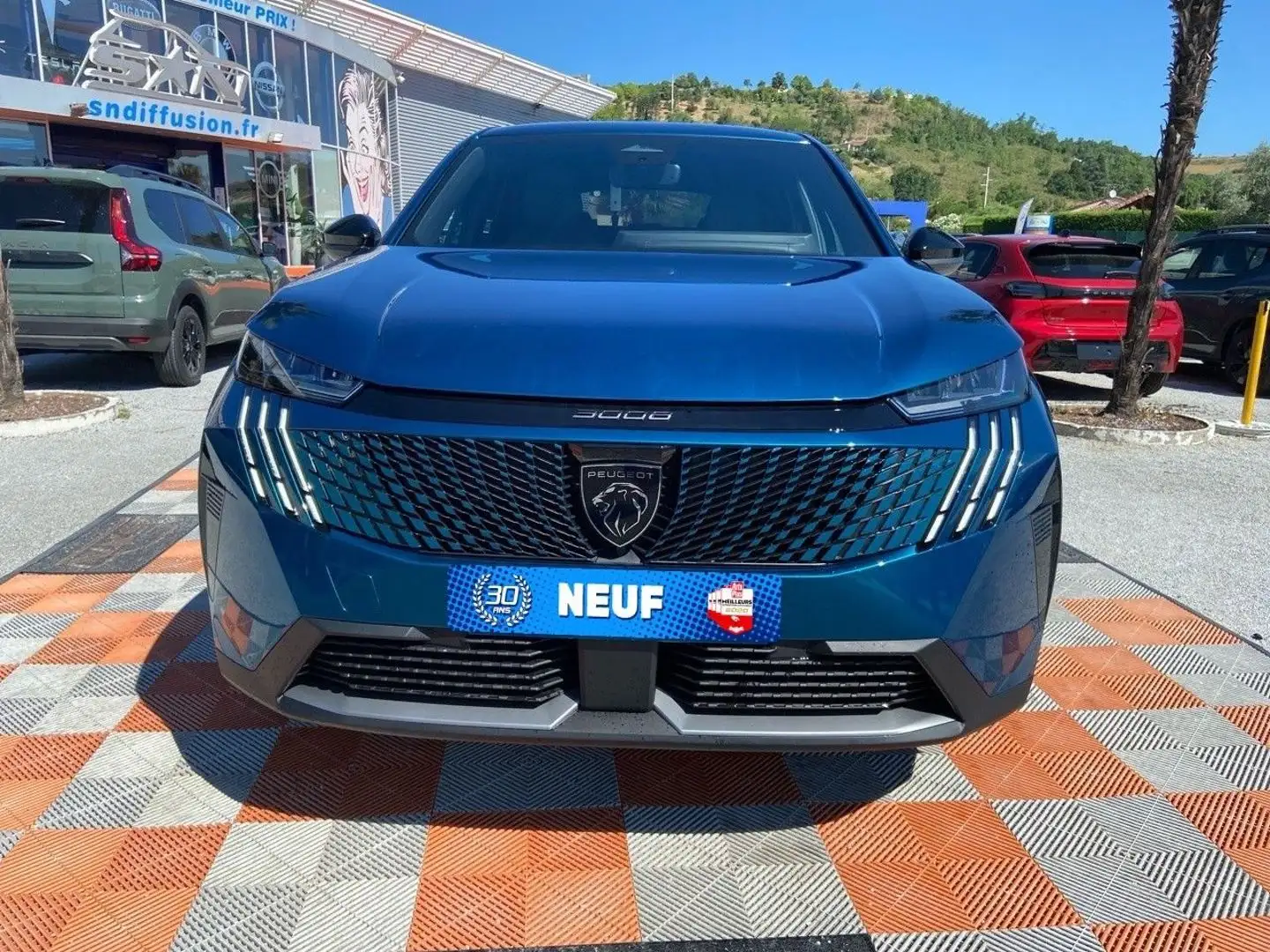 Peugeot 3008 Hybrid 145 e-DCS6 ALLURE Bleu - 2