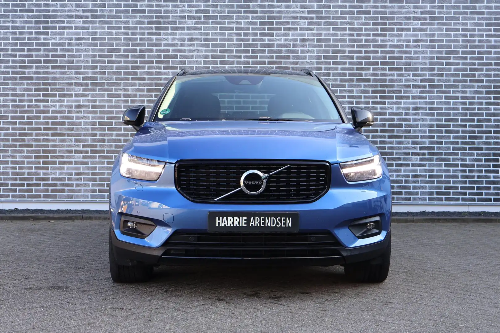 Volvo XC40 1.5 T5 Recharge R-Design Expression | Adaptieve Cr Blauw - 2