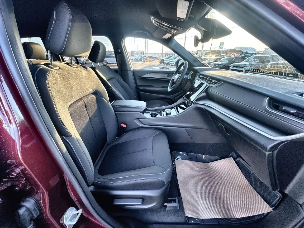 Jeep Grand Cherokee снимка Jeep Grand Cherokee
