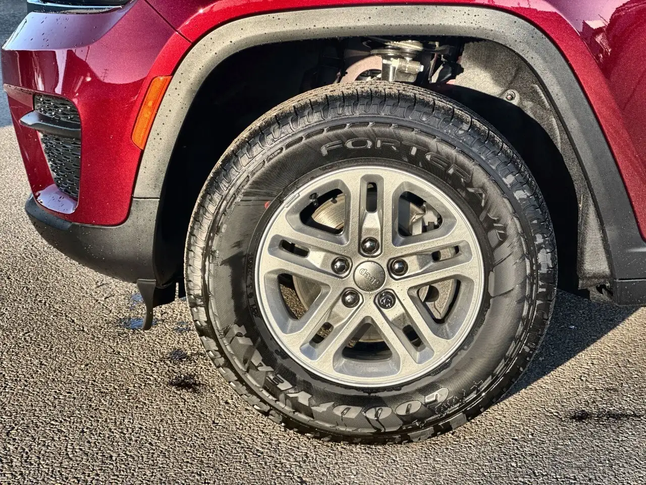 Jeep Grand Cherokee снимка Jeep Grand Cherokee