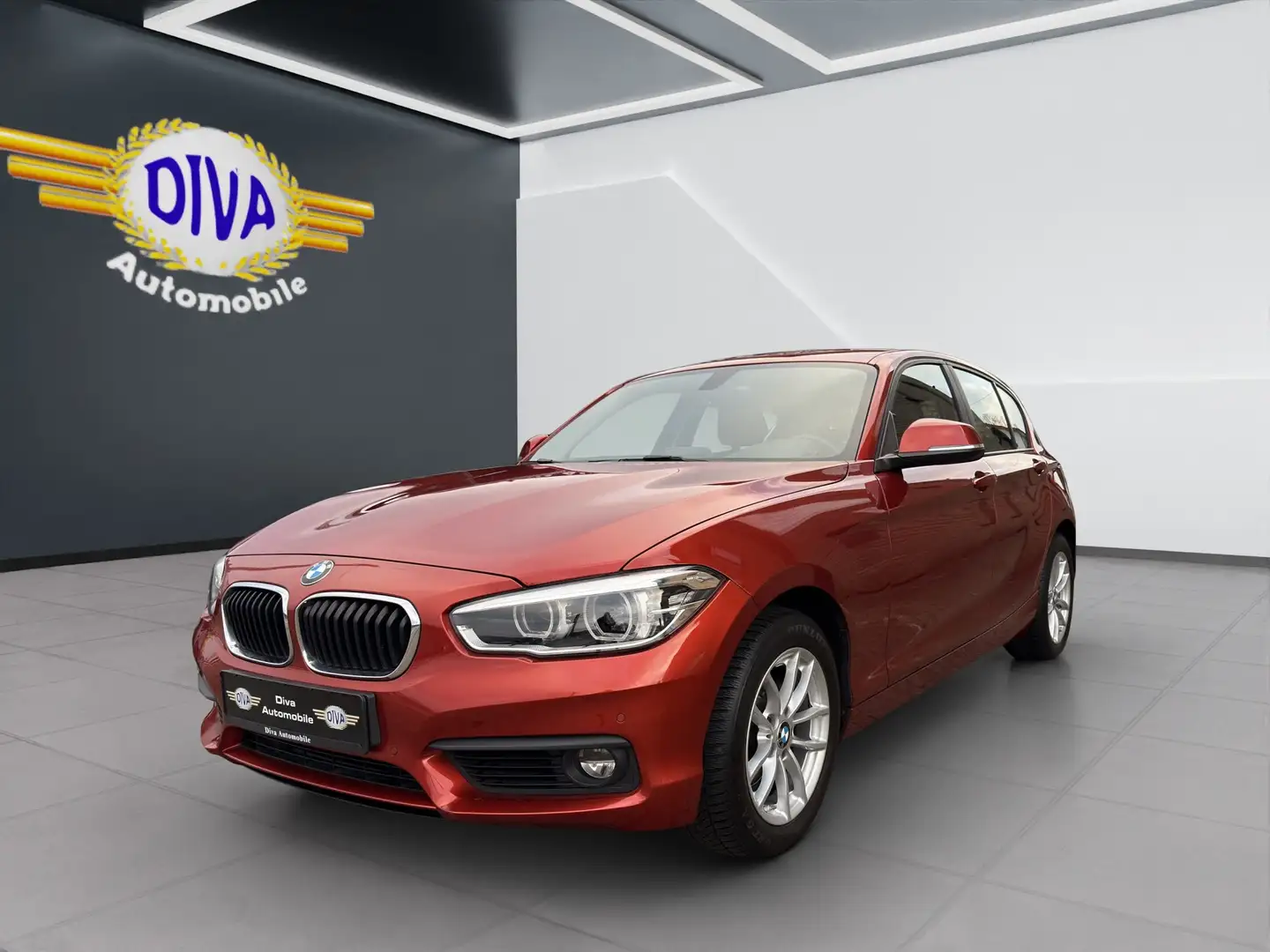 BMW 120 120 i Advantage Orange - 1
