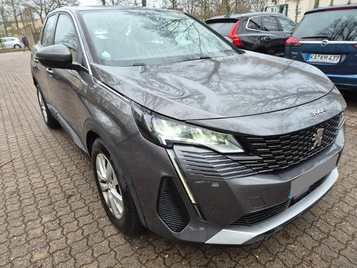Peugeot 3008 Active Business AUTOM,KAM. NAVI 12499NETTO Grau - 1