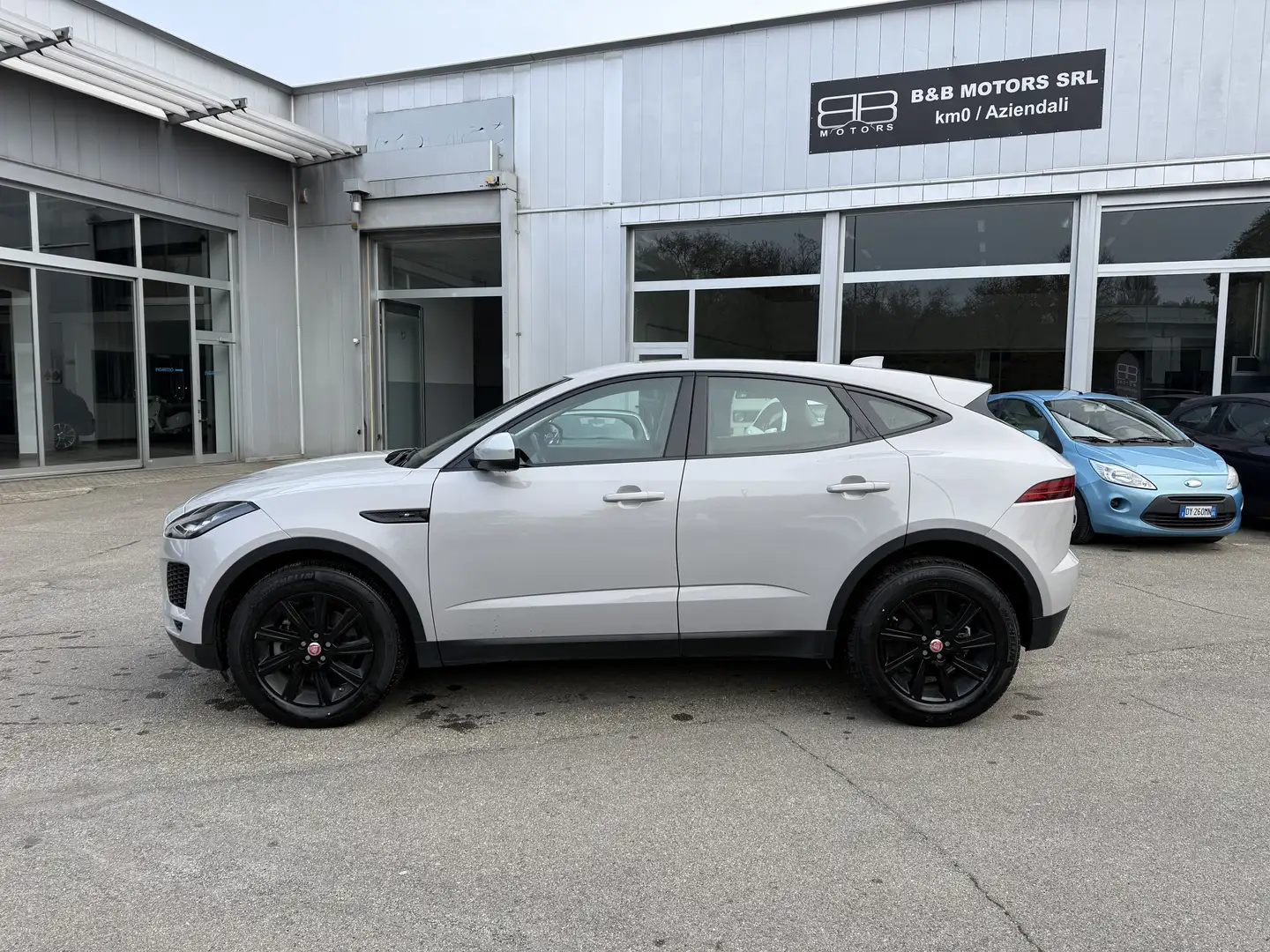Jaguar E-Pace E-Pace 2.0d i4 S awd 150cv auto Grigio - 2