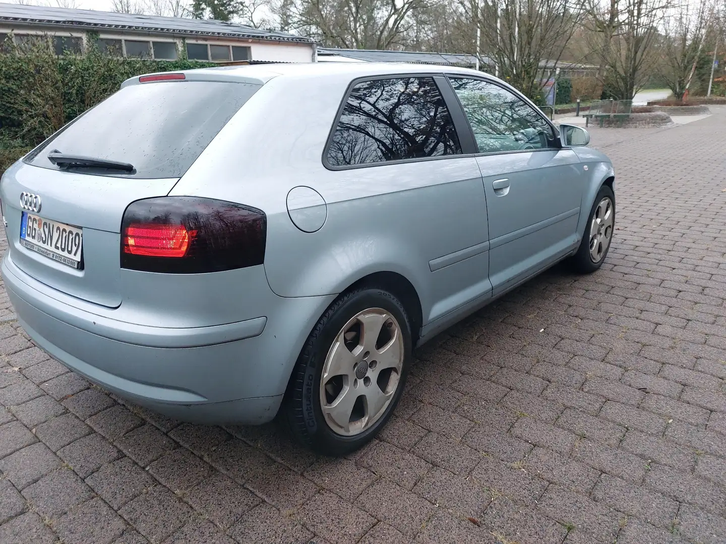 Audi A3 1.6 Ambiente - 2