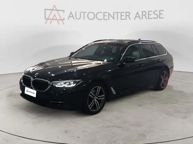 BMW 520 520d Touring mhev 48V xdrive Business auto