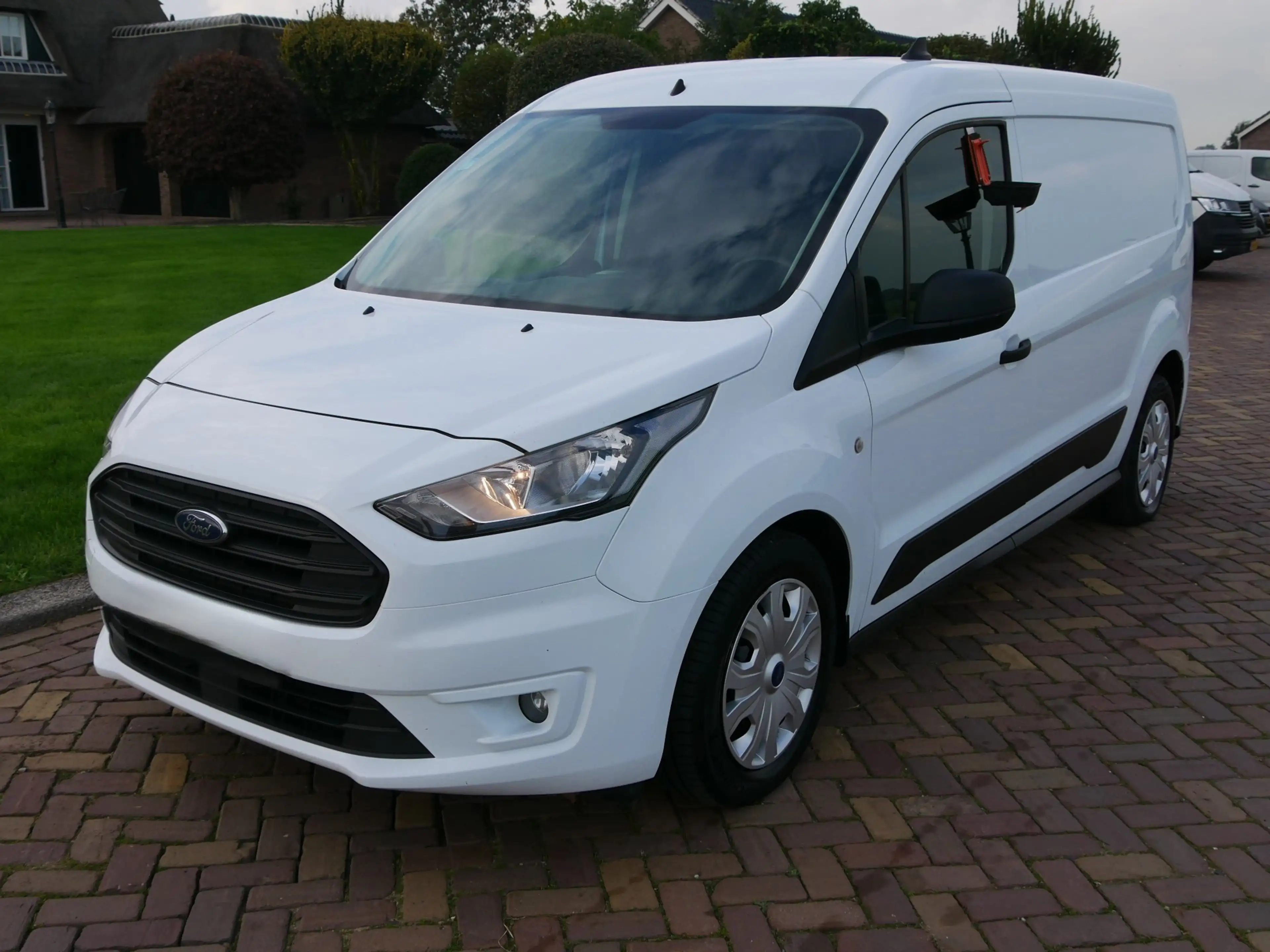 Ford Transit Connect 1.5 EcoBlue L2 Trend AC | 2022 | 3-SEATS | 7999 EX — photo 4