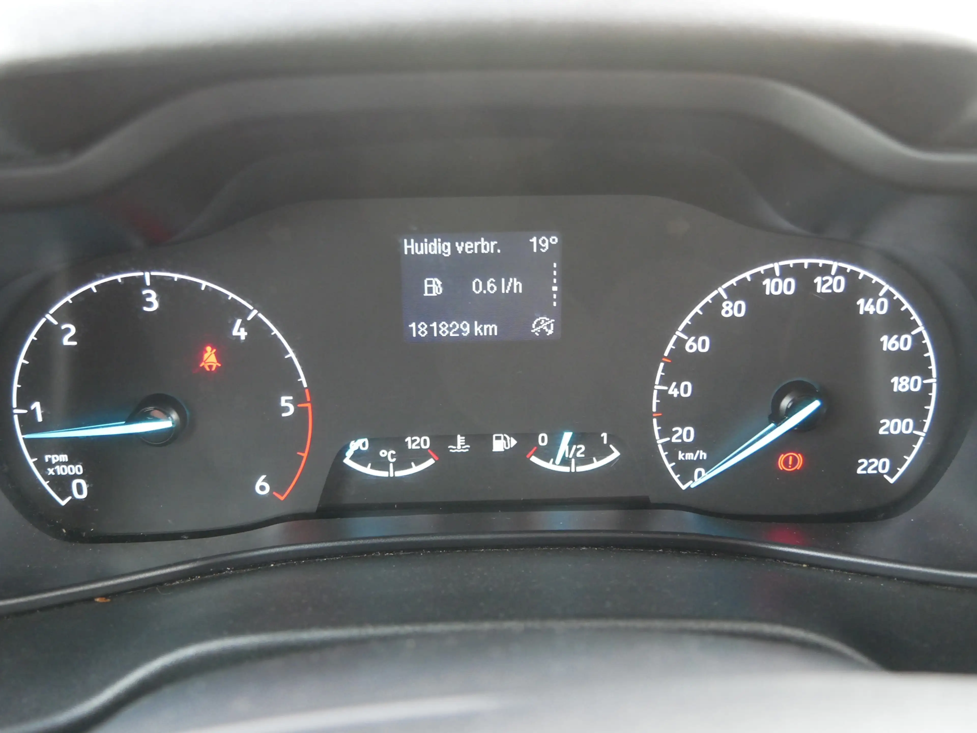 Ford Transit Connect 1.5 EcoBlue L2 Trend AC | 2022 | 3-SEATS | 7999 EX — photo 13