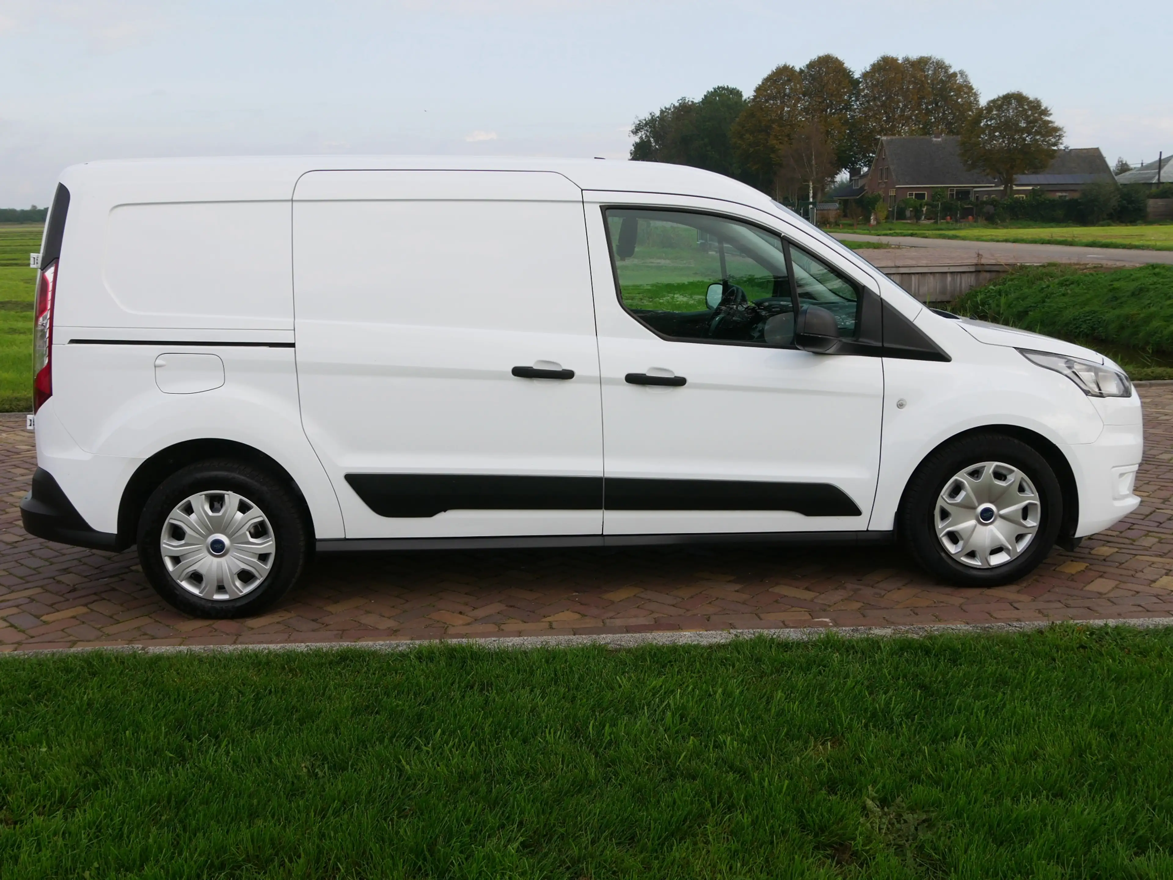 Ford Transit Connect 1.5 EcoBlue L2 Trend AC | 2022 | 3-SEATS | 7999 EX — photo 6