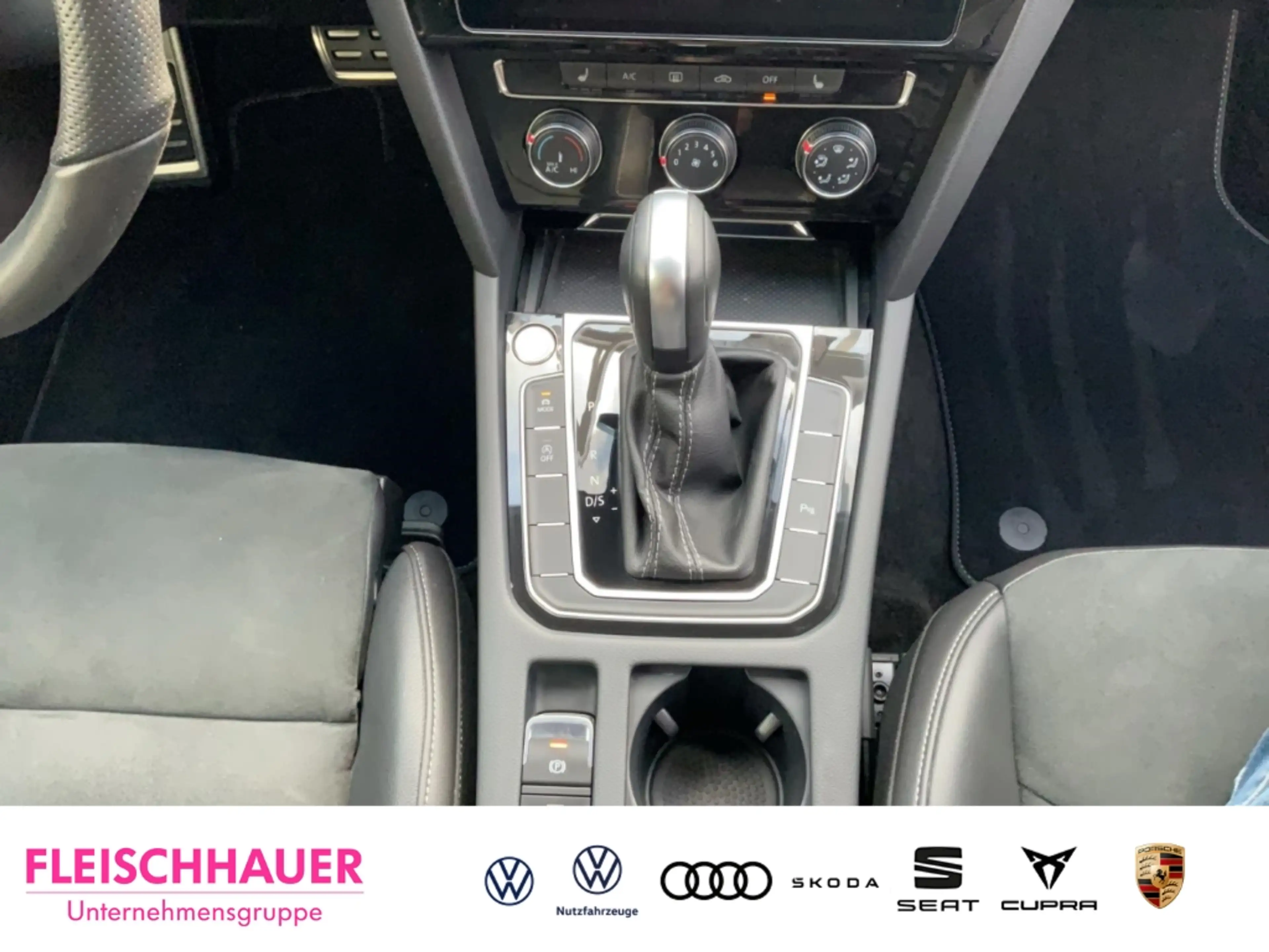 Volkswagen Arteon Shooting Brake 2.0 TSI DSG R-Line Sportpaket El. P — photo 14