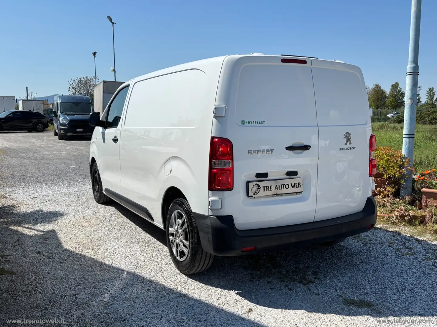 Peugeot Expert Exp.BlueHDi120S&S PL-TN Furg.Pro Std. Blanco - 2