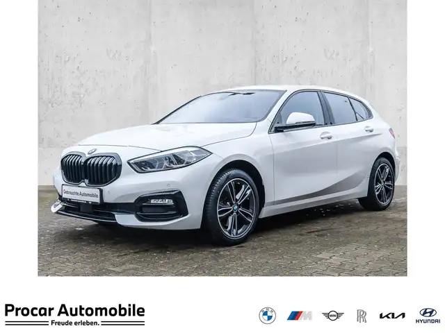 BMW 118 i Sport Line DKG LCProf. LED SHZ PDC aut.Heckkl.