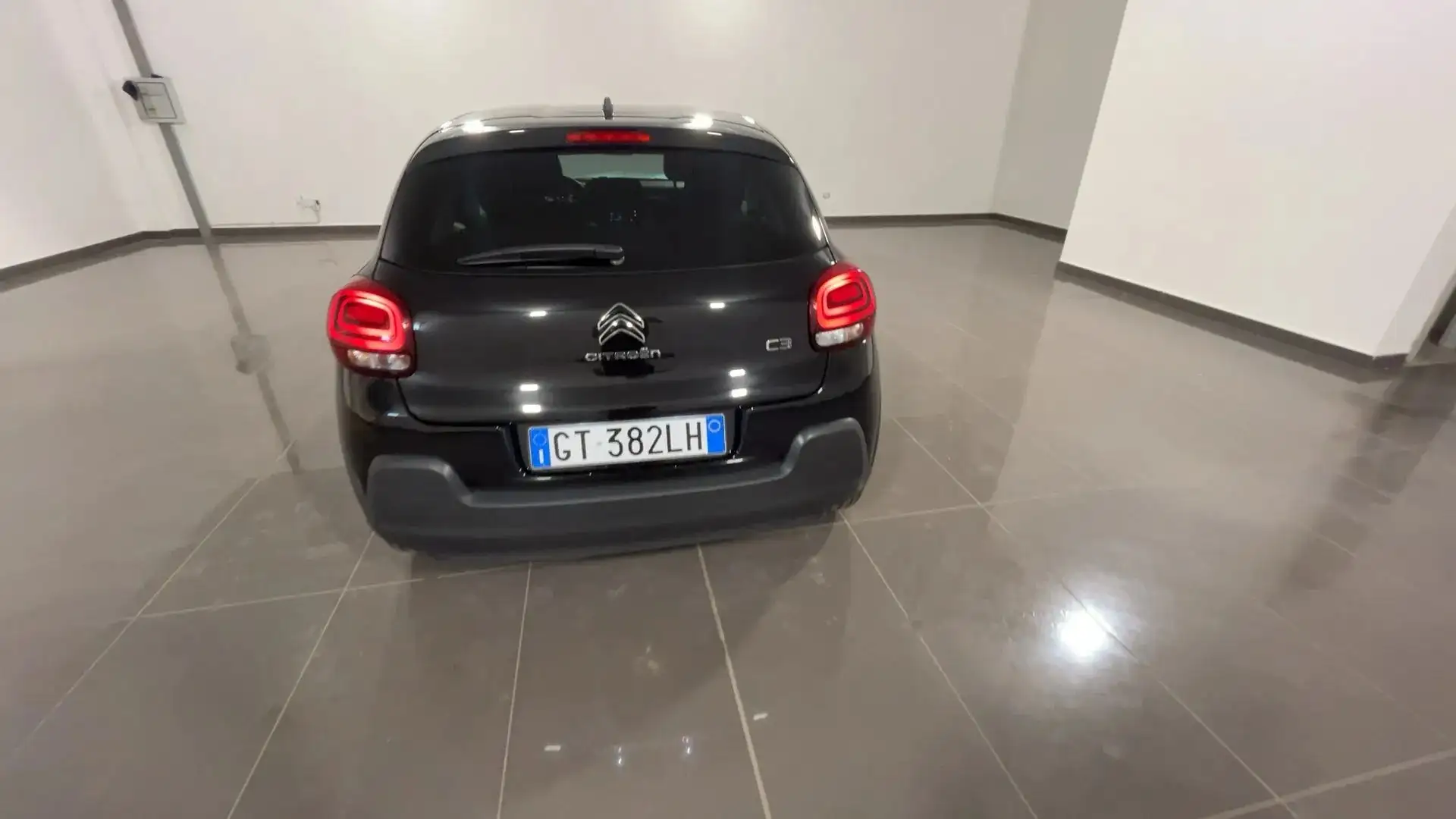 Citroen C3 C3 1.2 puretech Max s&s 110cv eat6 Nero - 2