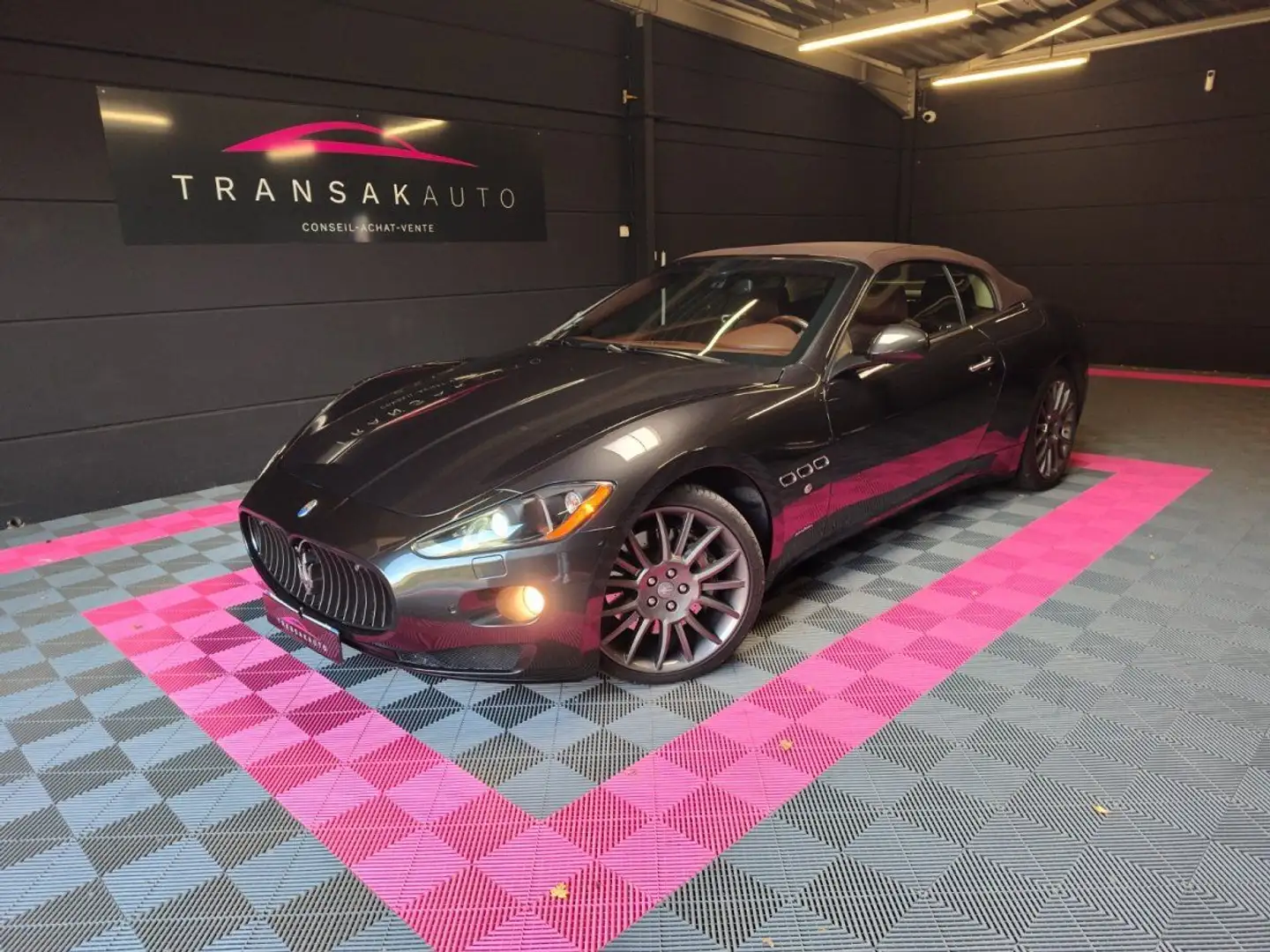 Maserati GranCabrio 4.7 V8 440 A Grigio - 1
