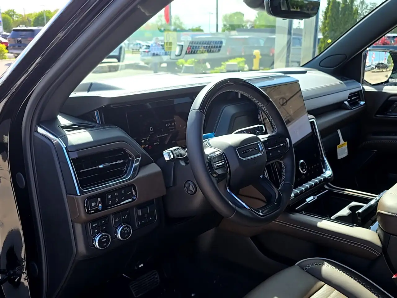 GMC Yukon снимка GMC Yukon