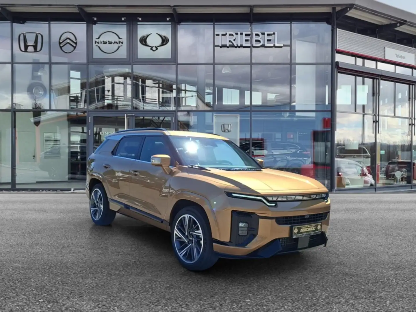 KGM Actyon LUX 1.5 TGDi AT°PGD°Navi°Leder°360 RFK°Klimasitze° Bronze - 2